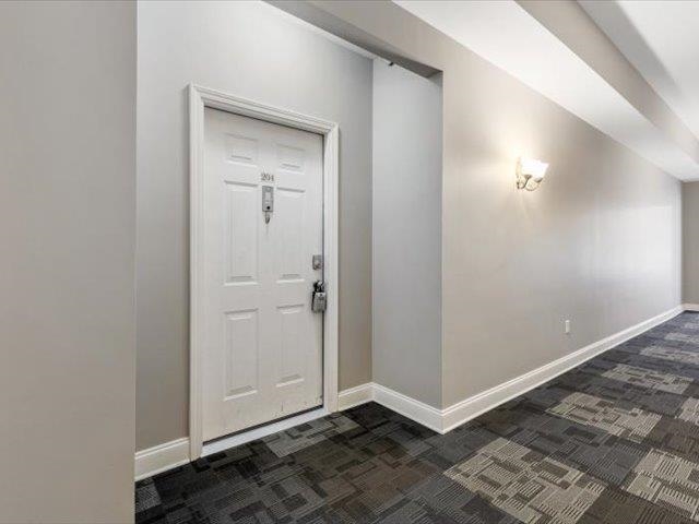 580 S Main St 204 Property Photo 5