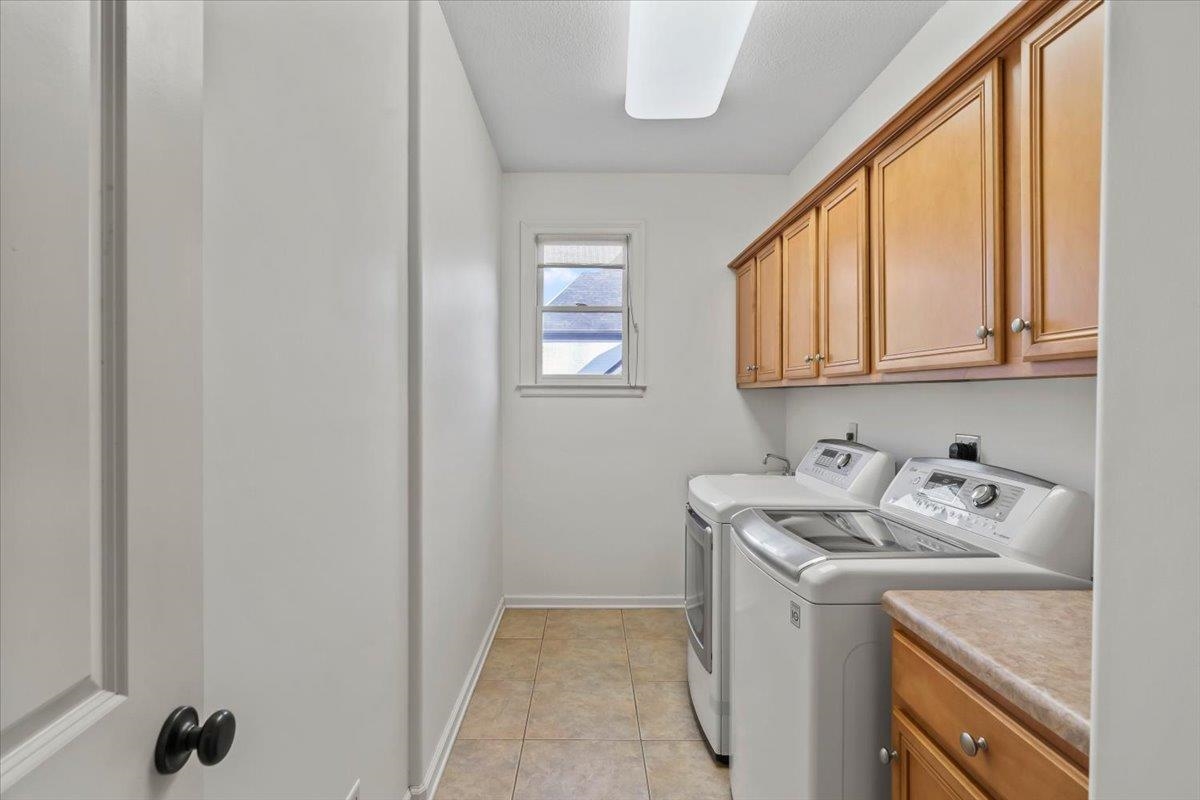 428 Greywood Ln Property Photo 24