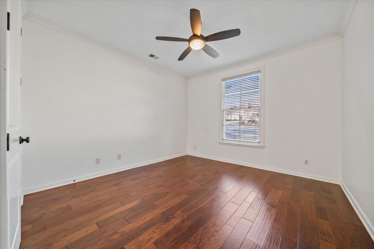 428 Greywood Ln Property Photo 28