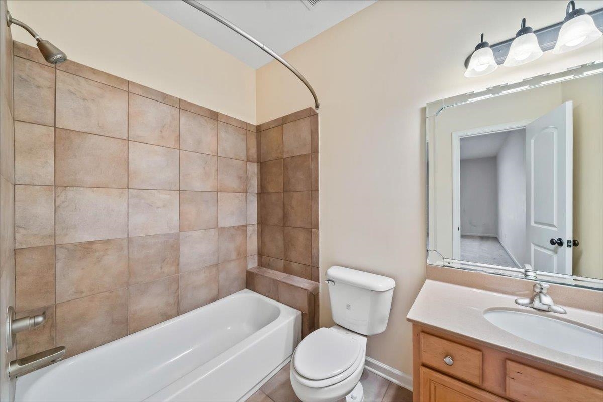 428 Greywood Ln Property Photo 36