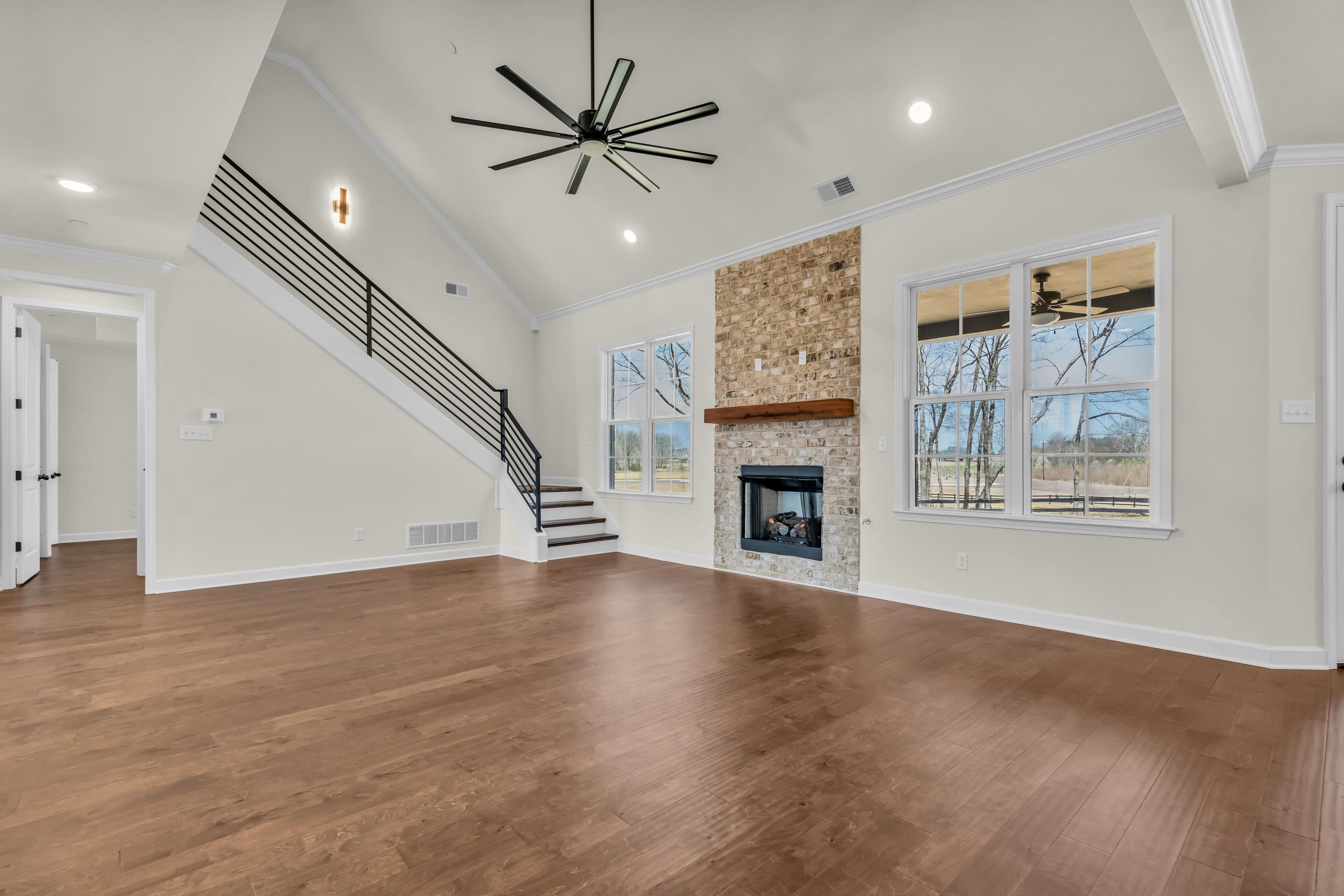 6301 Bevan Lake Dr Property Photo 6