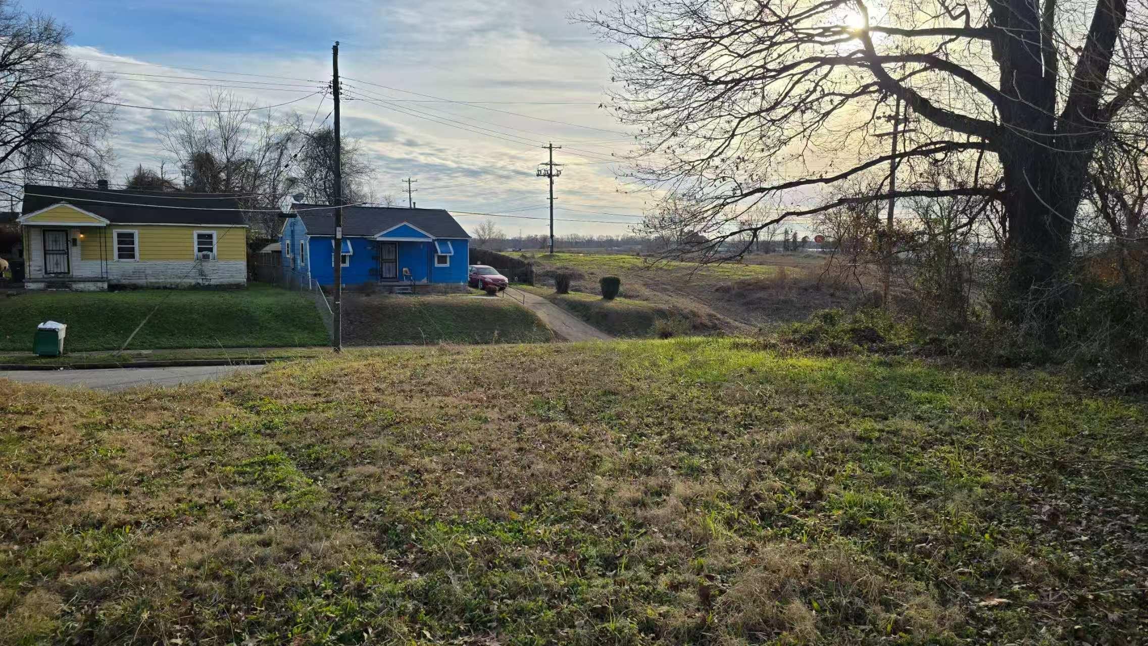 200 W Davant Ave Property Photo 5