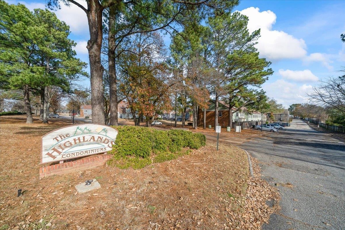 5432 Gatehouse Dr 5432 Property Photo 23