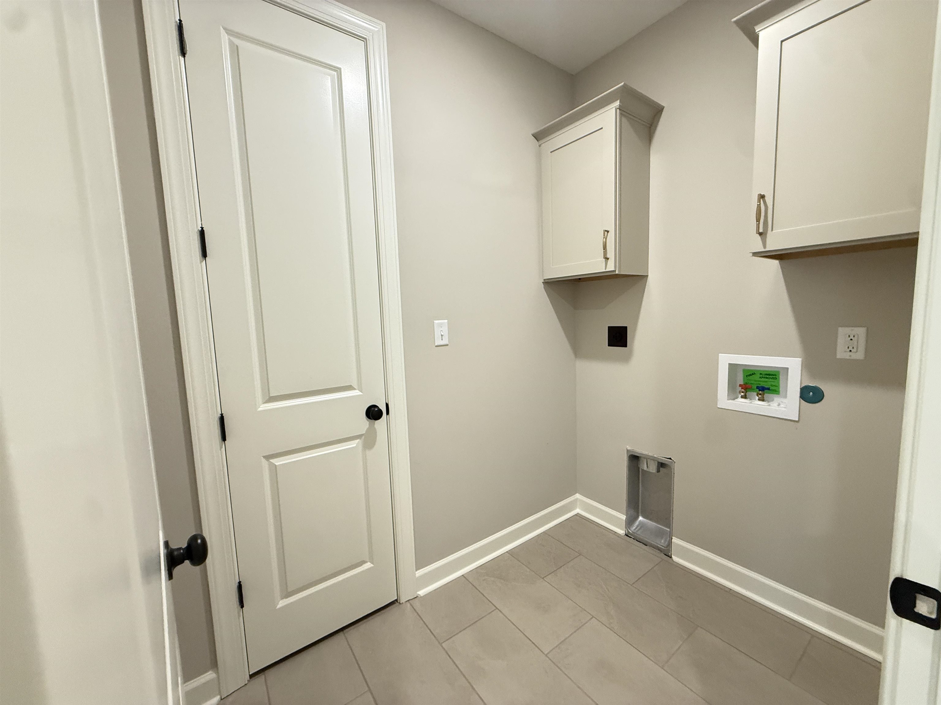 9618 Grays Valley Cv Property Photo 12