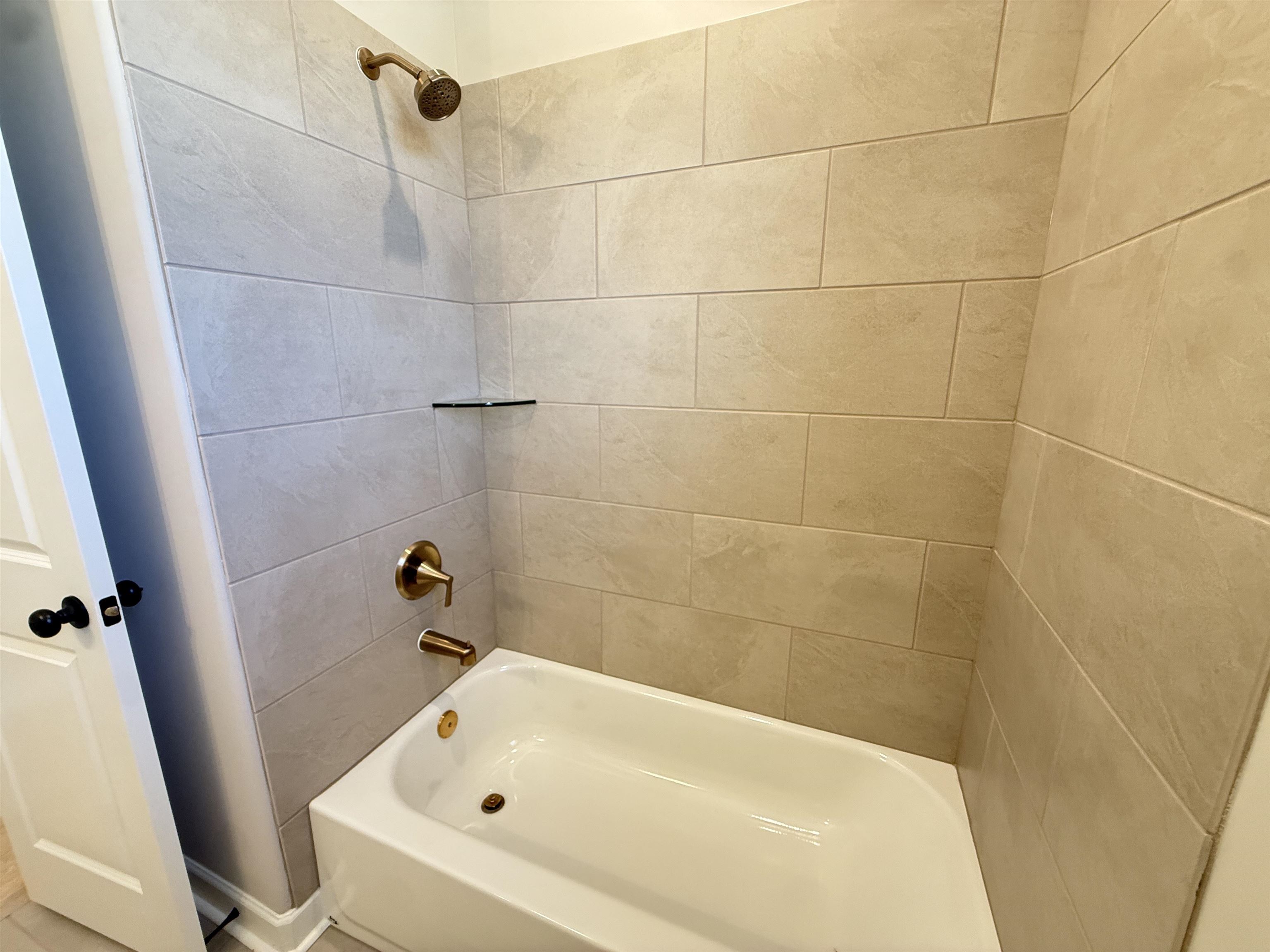9618 Grays Valley Cv Property Photo 27