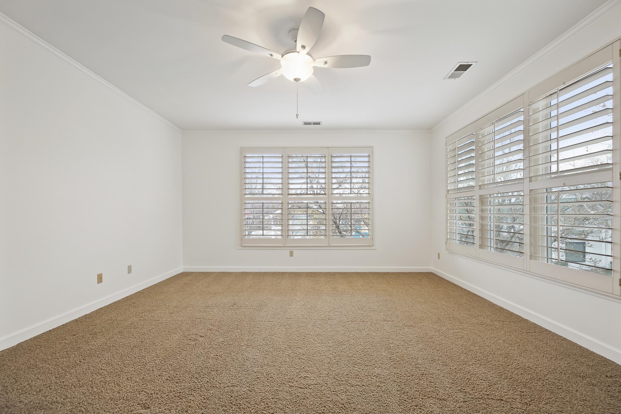 789 Harbor Isle Cir E Property Photo 19