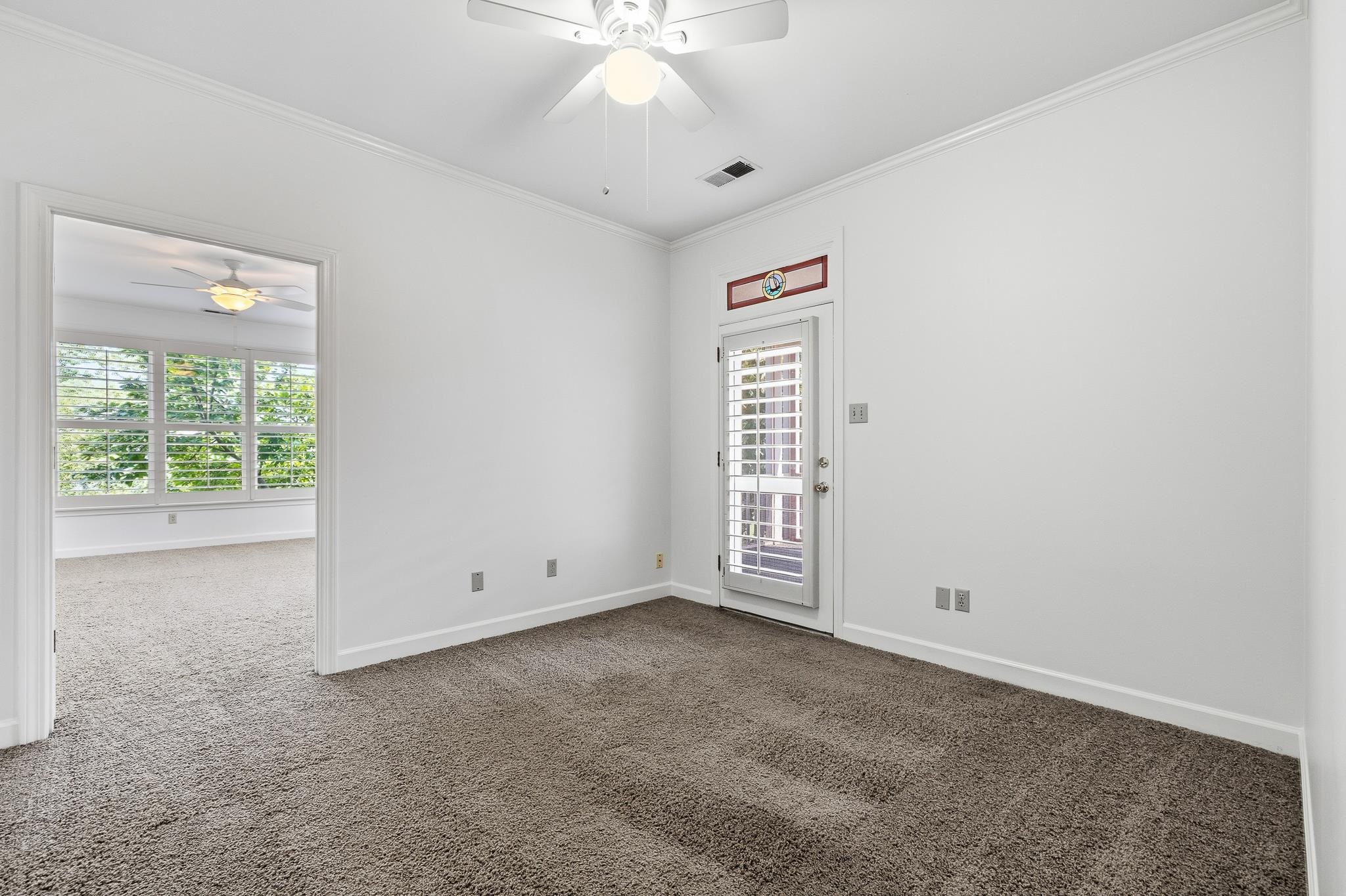 789 Harbor Isle Cir E Property Photo 23