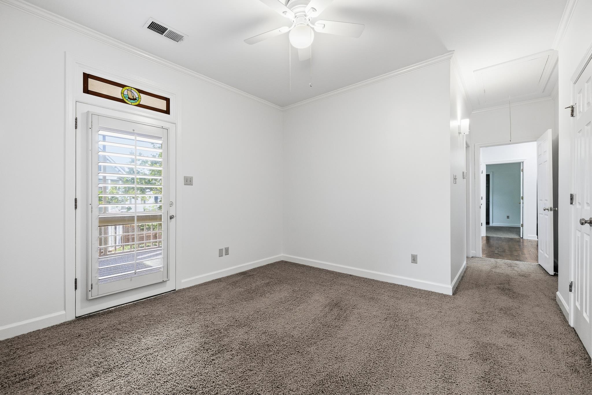 789 Harbor Isle Cir E Property Photo 24