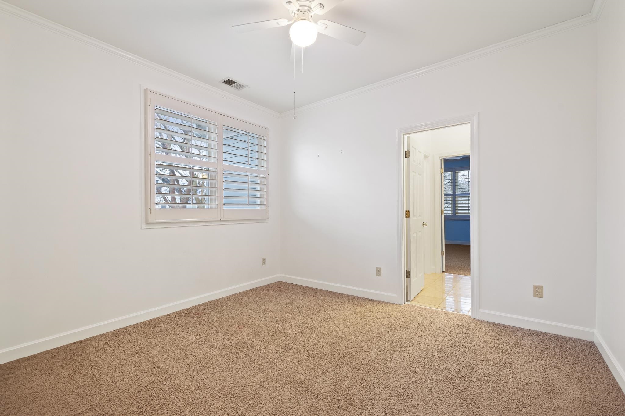 789 Harbor Isle Cir E Property Photo 30