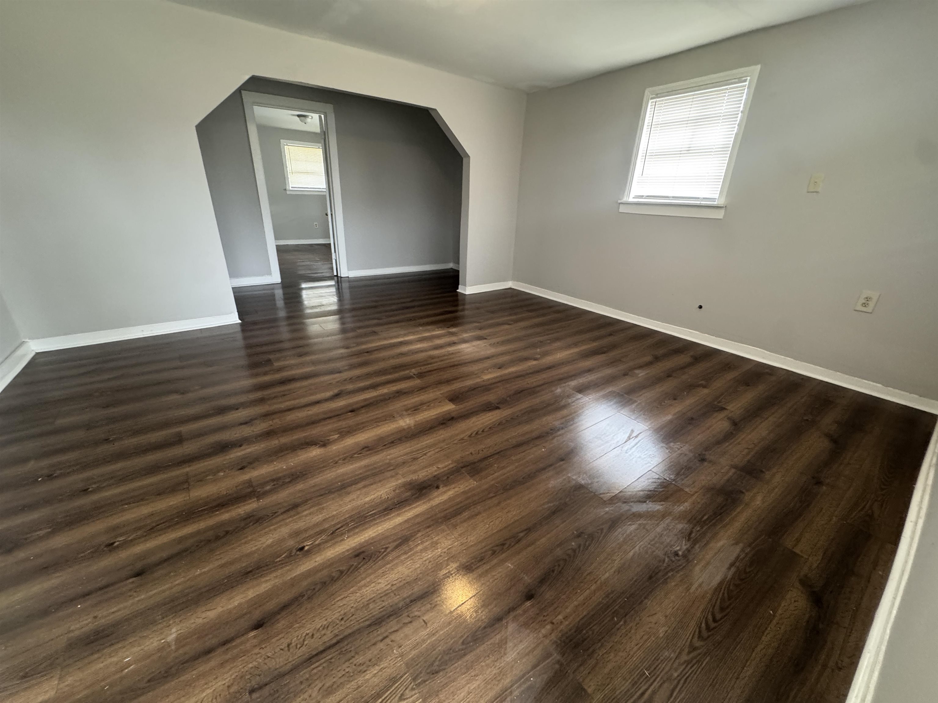 3762 Berry Ln Property Photo 6