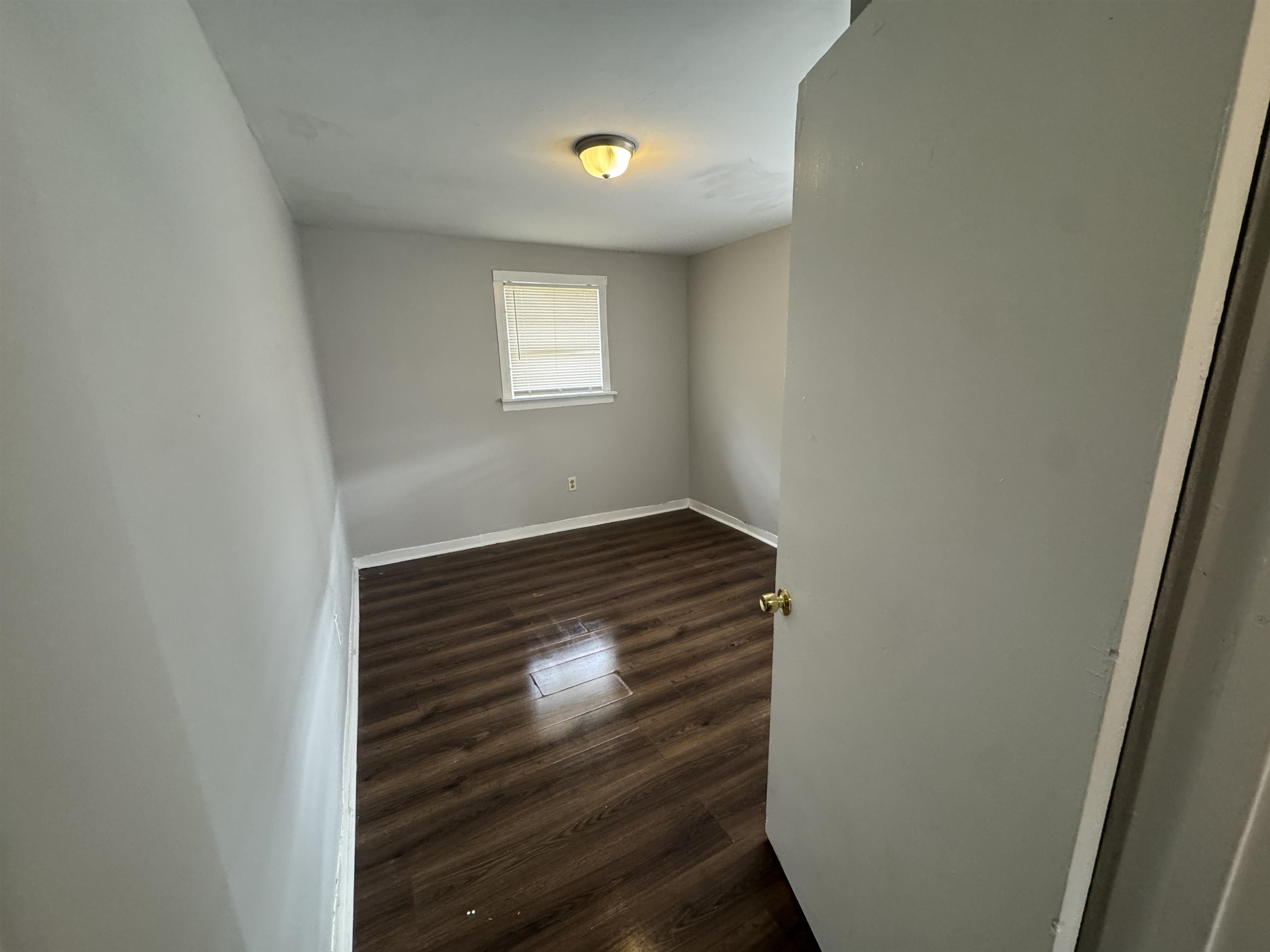 3762 Berry Ln Property Photo 10