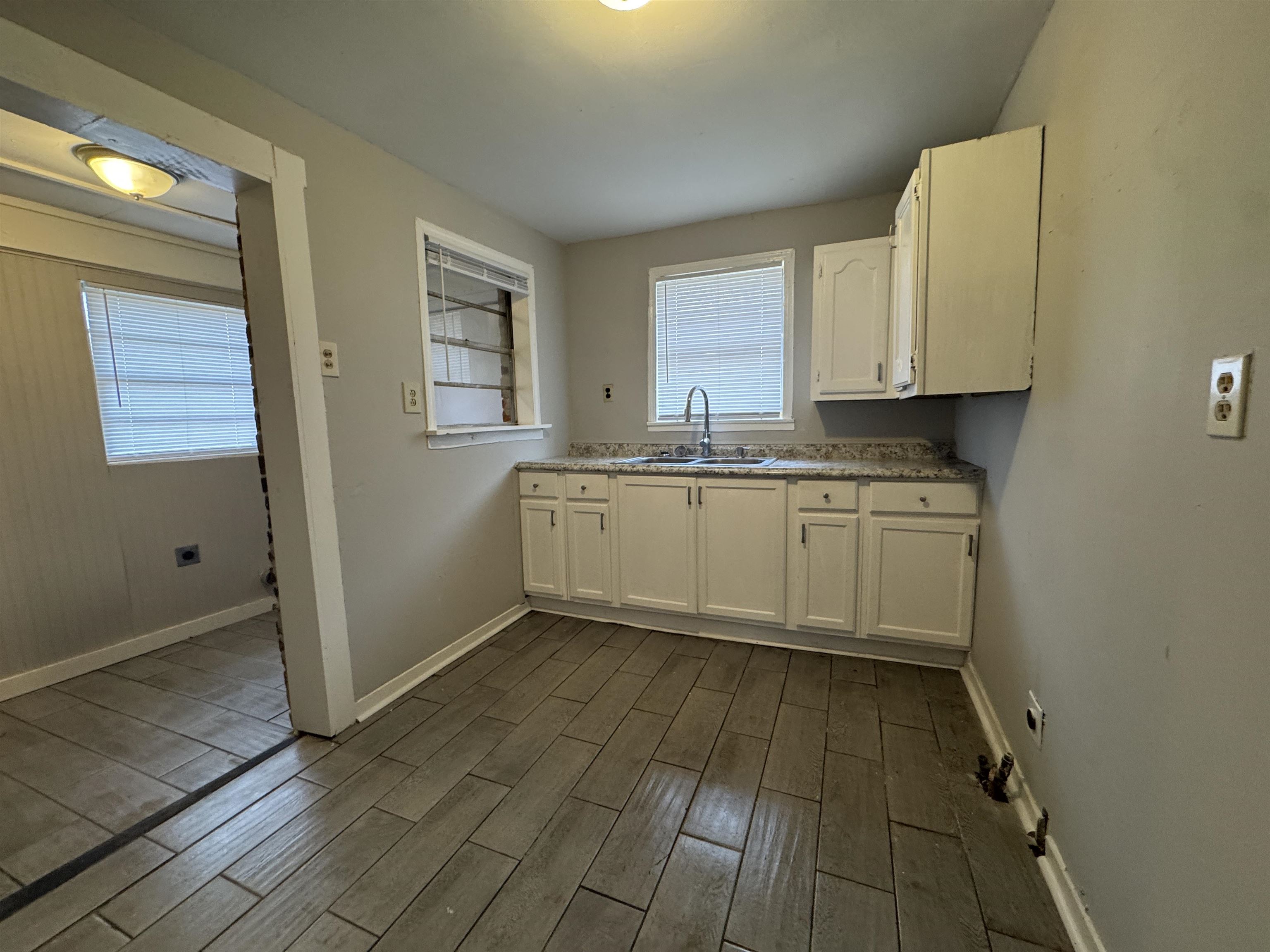 3762 Berry Ln Property Photo 14