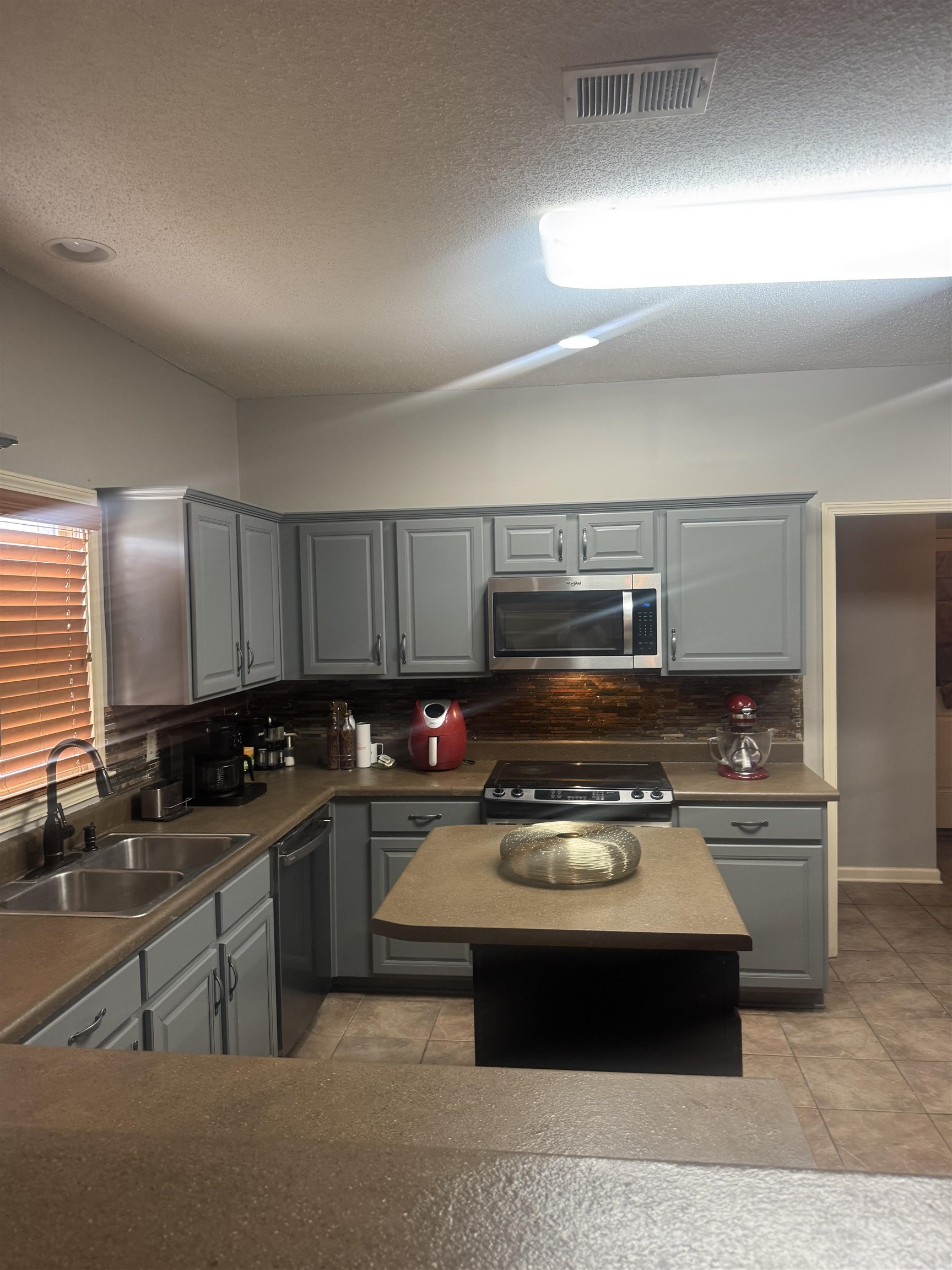 4852 Shira Dr Property Photo 13