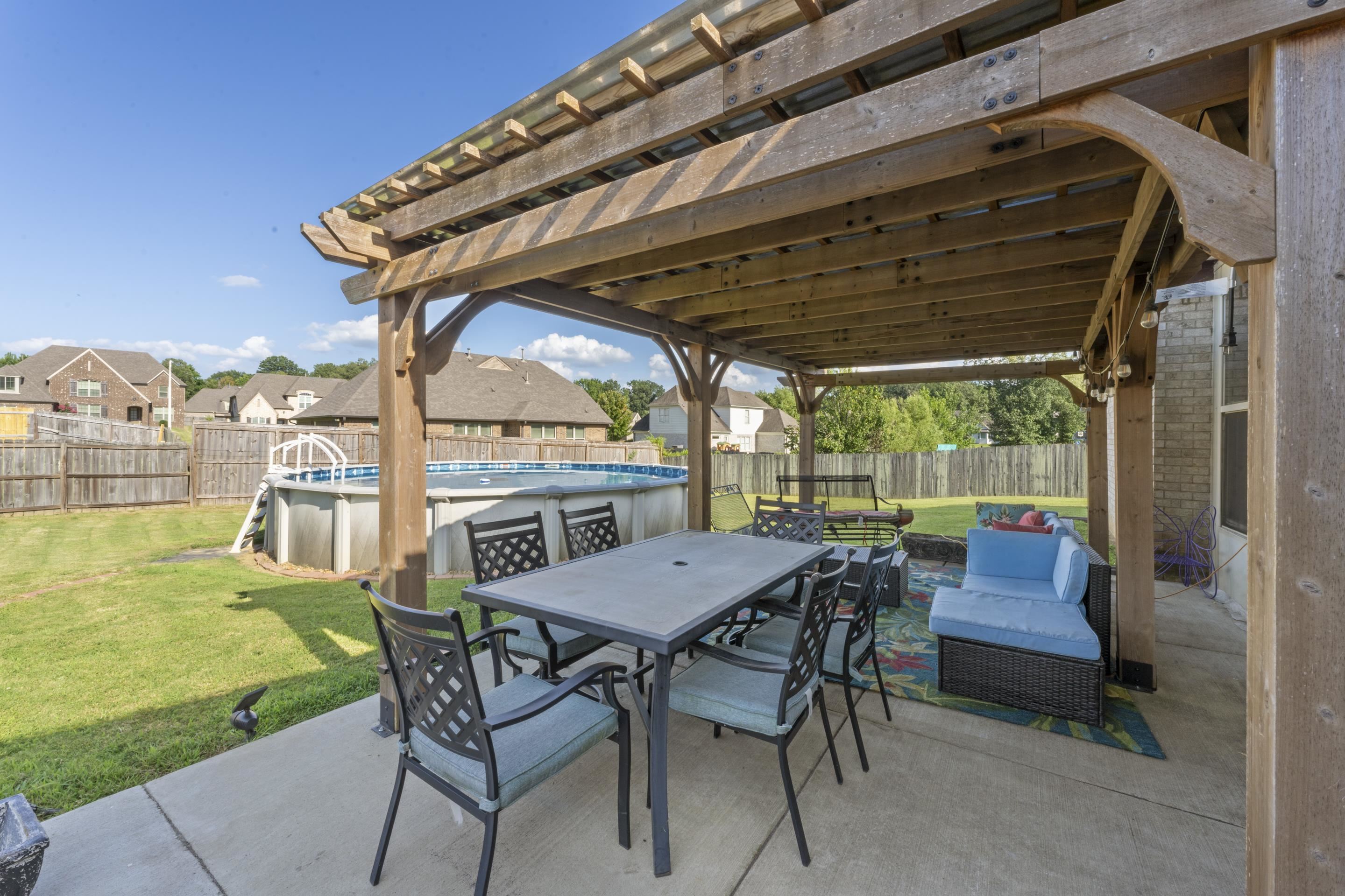 4852 Shira Dr Property Photo 20