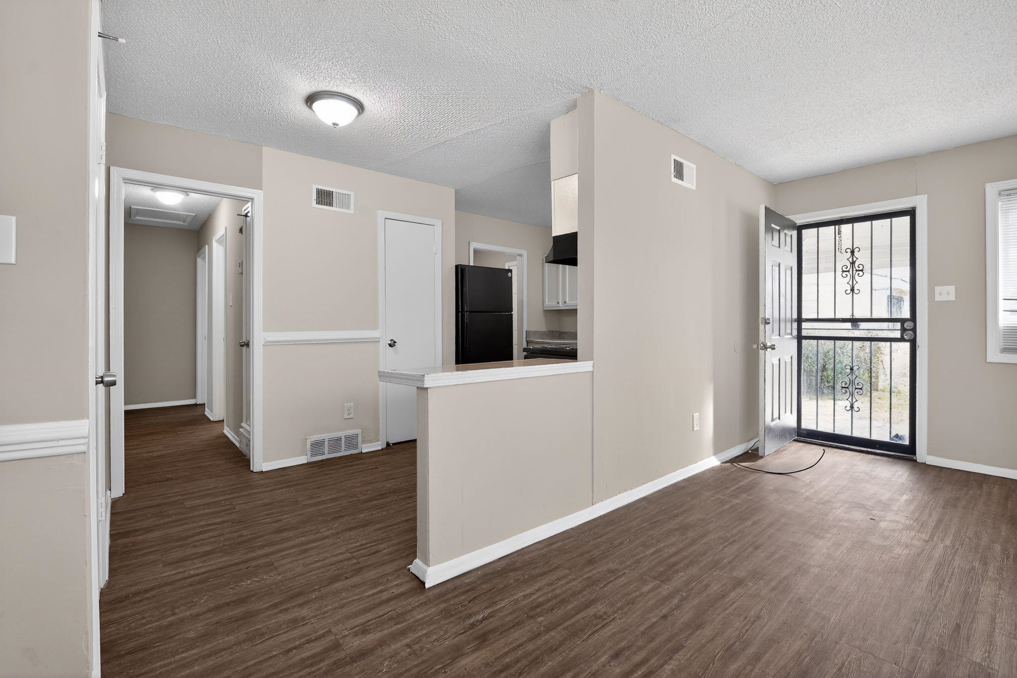 4212 Falcon Dr Property Photo 5