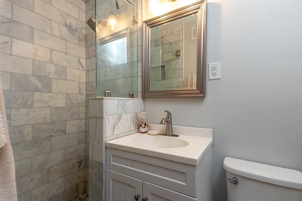 5151 Tarrytown Dr Property Photo 16
