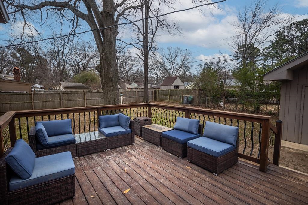 5151 Tarrytown Dr Property Photo 26
