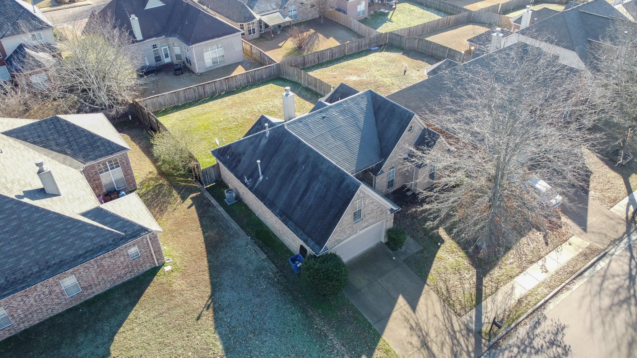 1616 Sawmill Creek Ln Property Photo 24