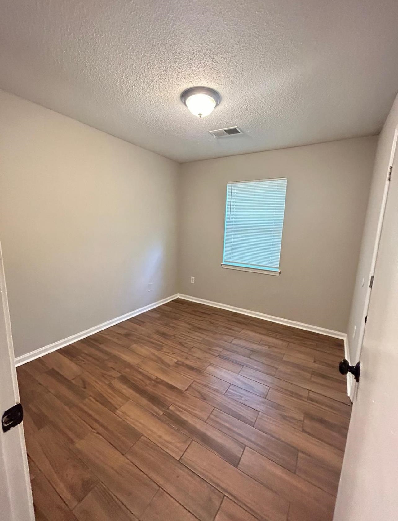 3304 Sweet Springs Dr Property Photo 17