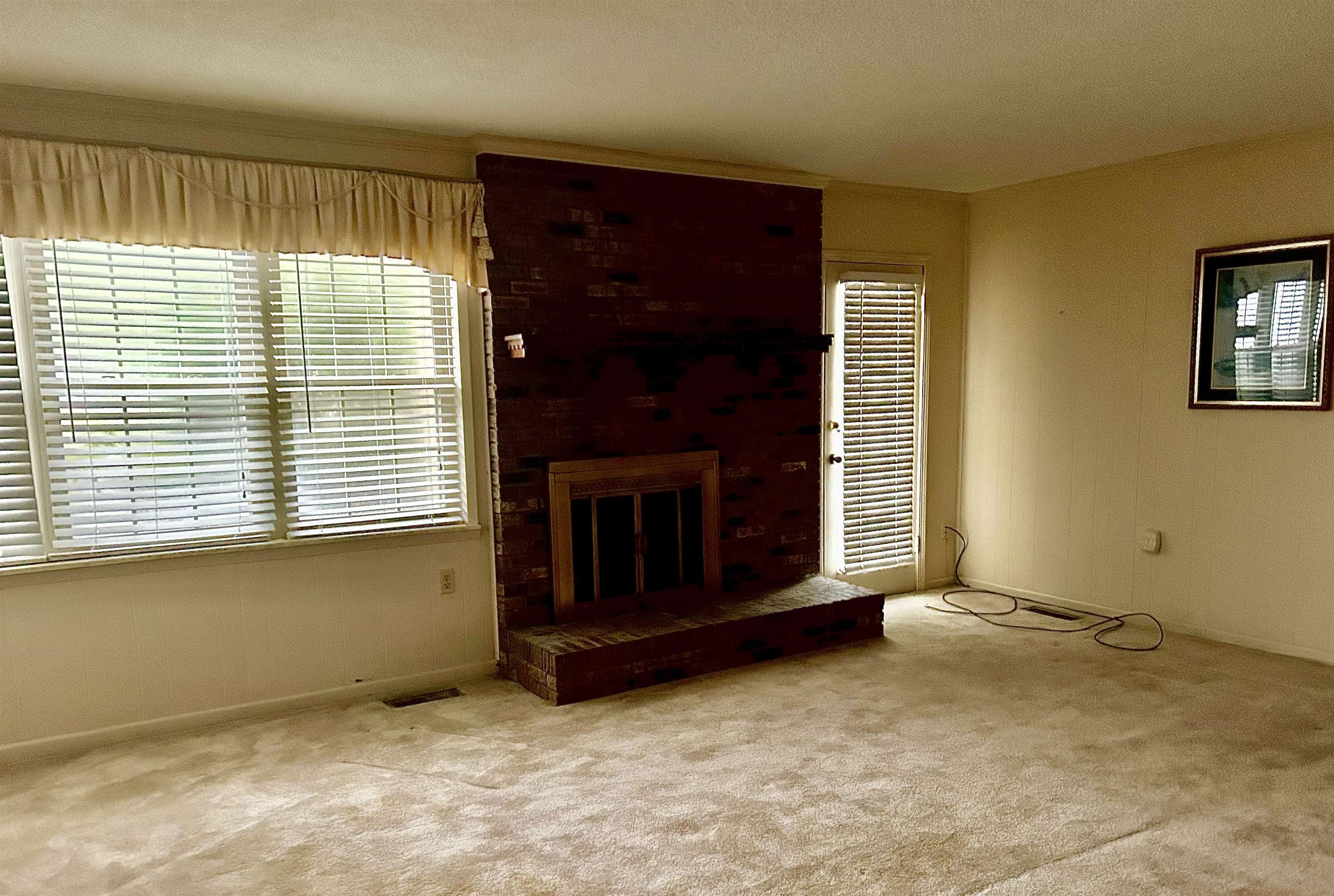 503 Terrace Dr Property Photo 7