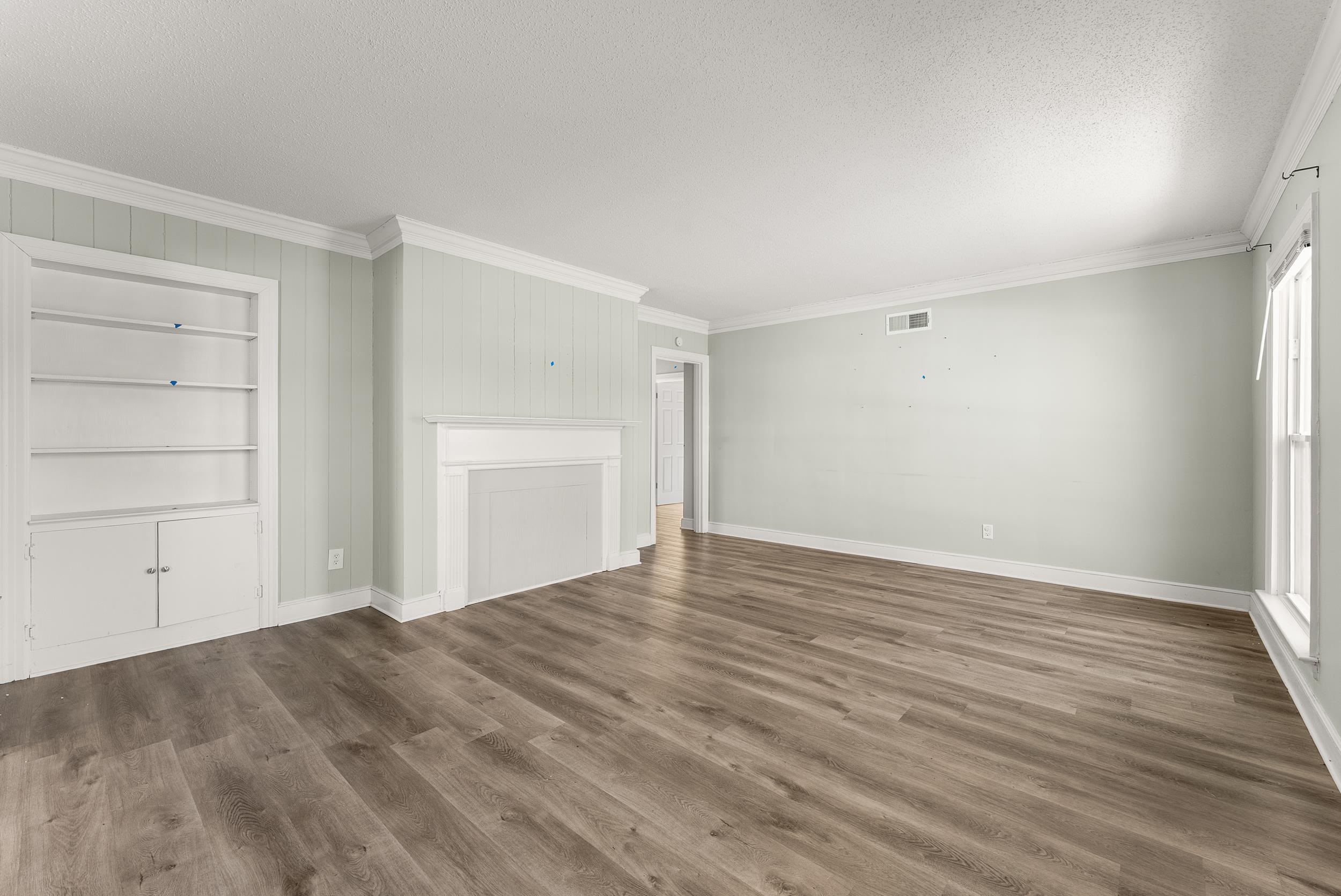 2255 Cypress Cir Property Photo 5