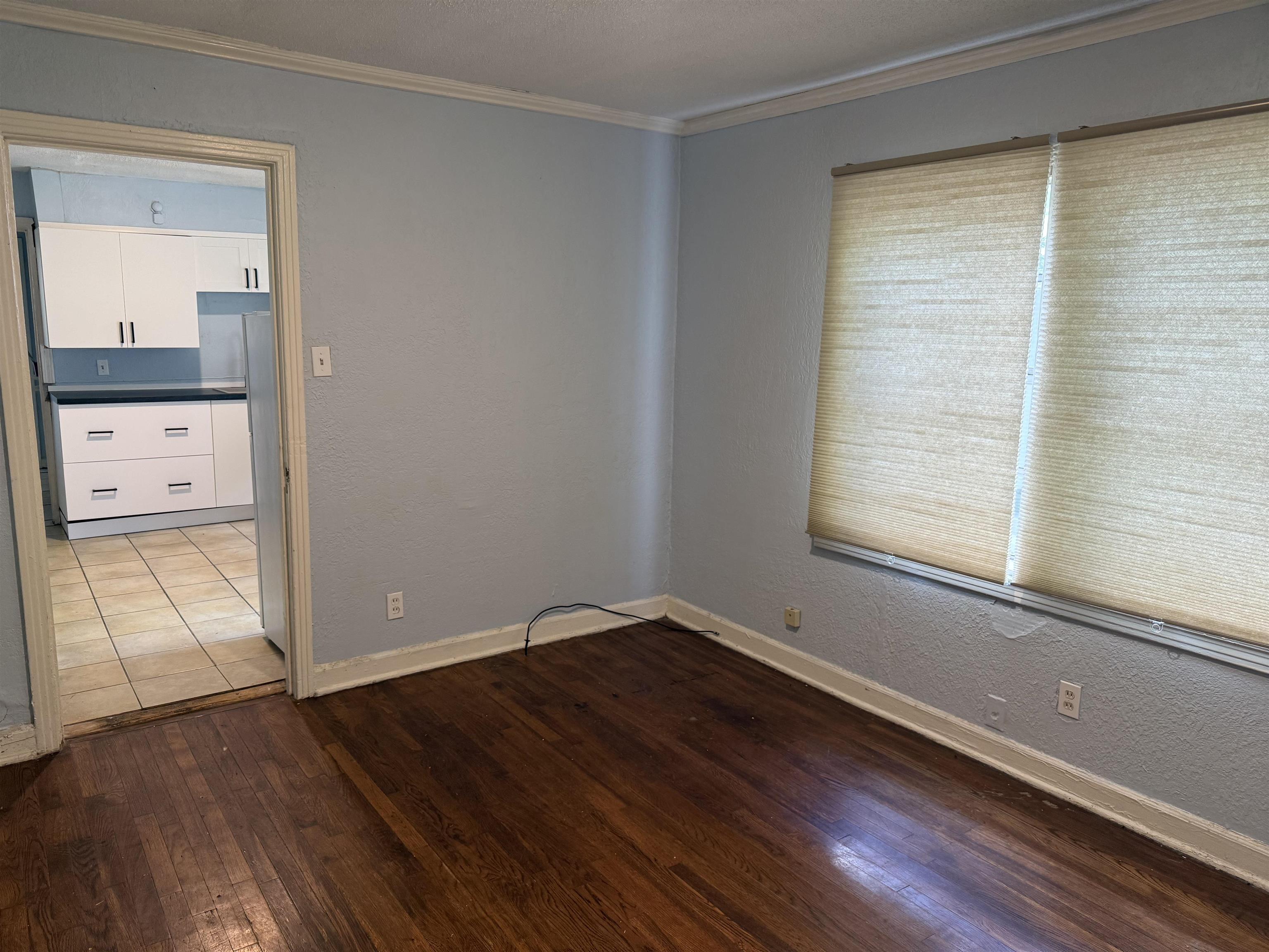 1248 Meda St Property Photo 2