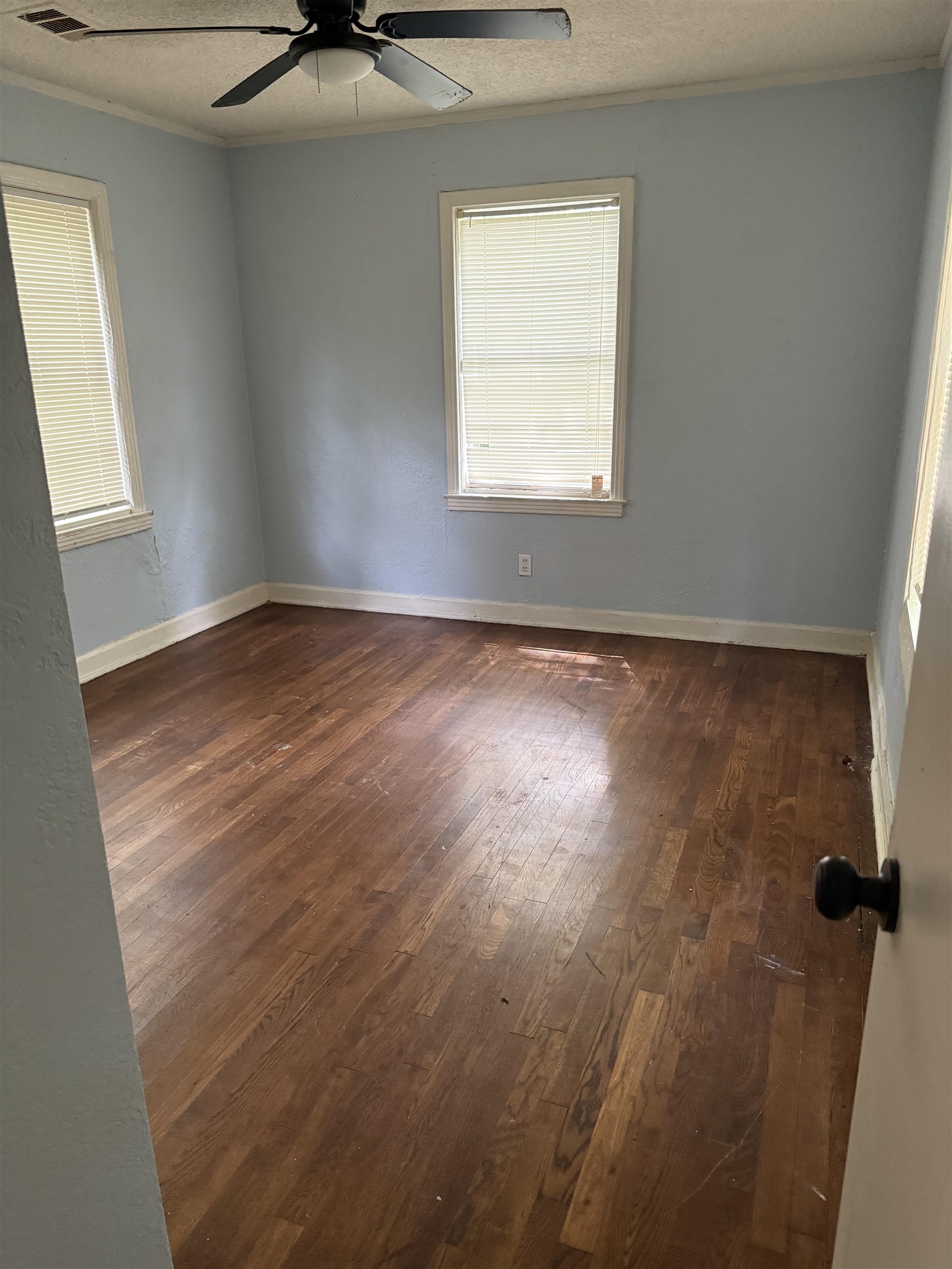 1248 Meda St Property Photo 10
