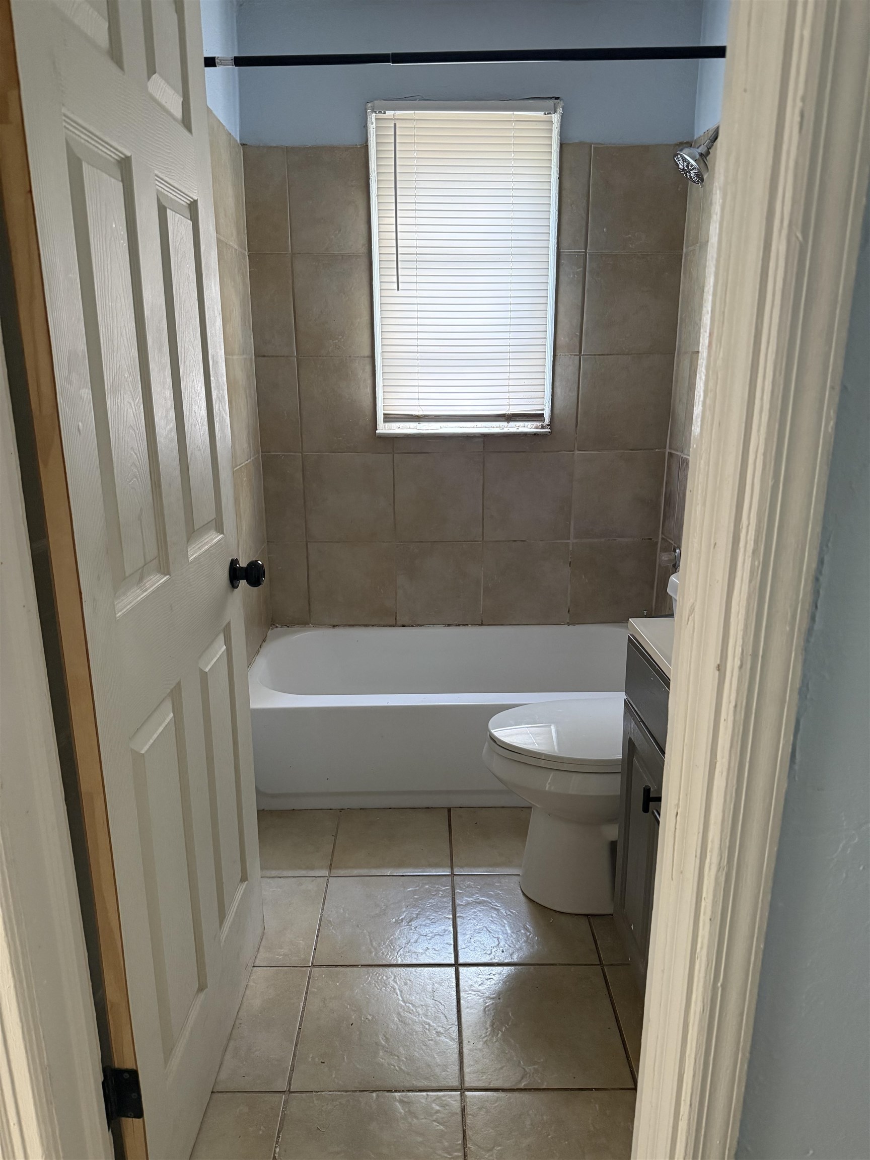 1248 Meda St Property Photo 12