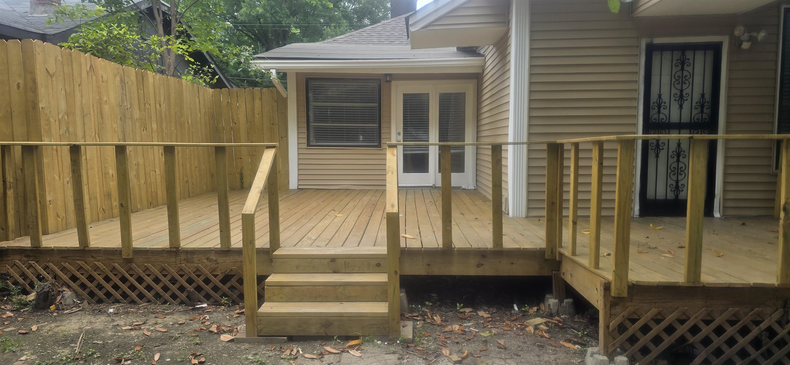 2311 York Ave Property Photo 6