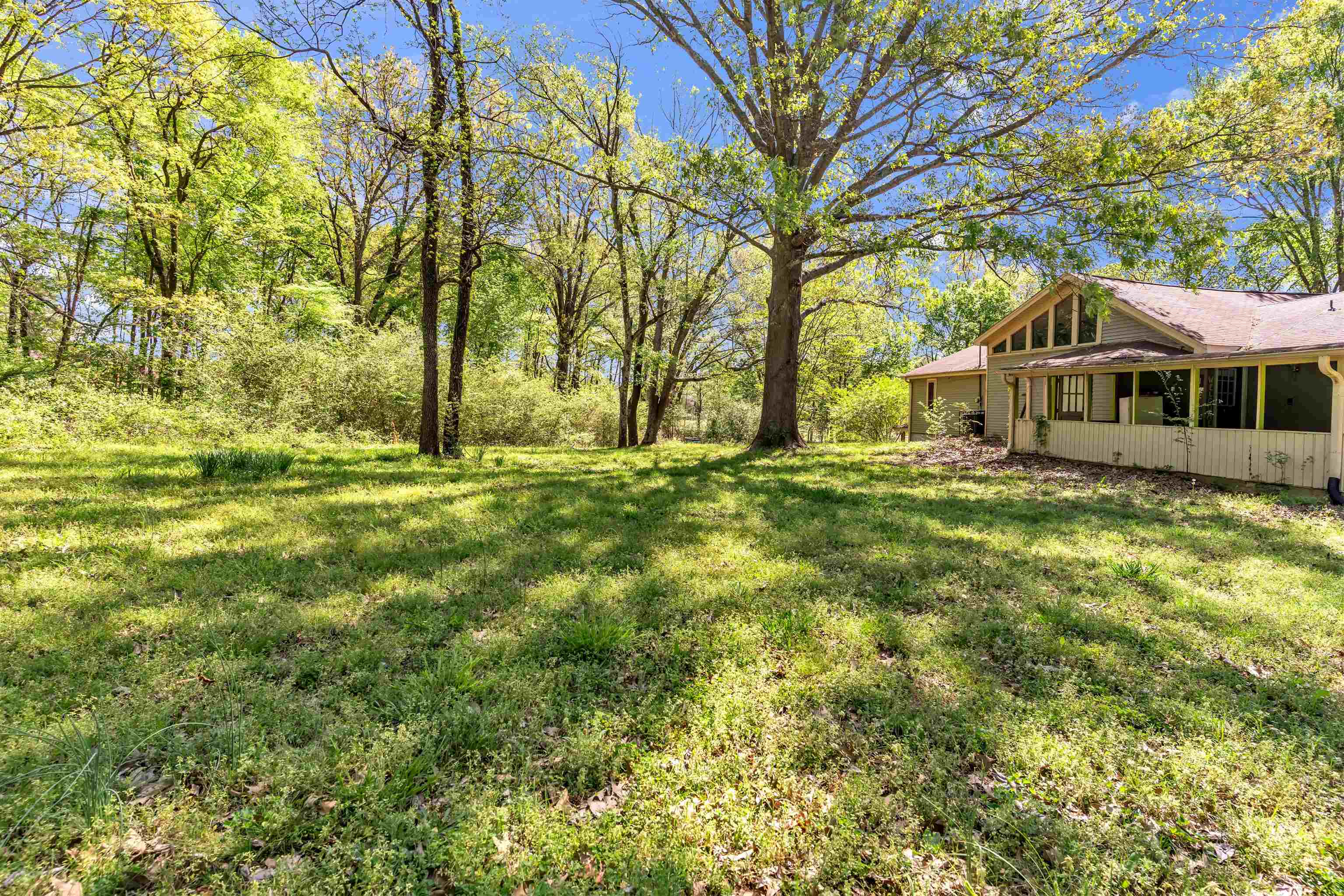 10320 Macon Rd Property Photo 10