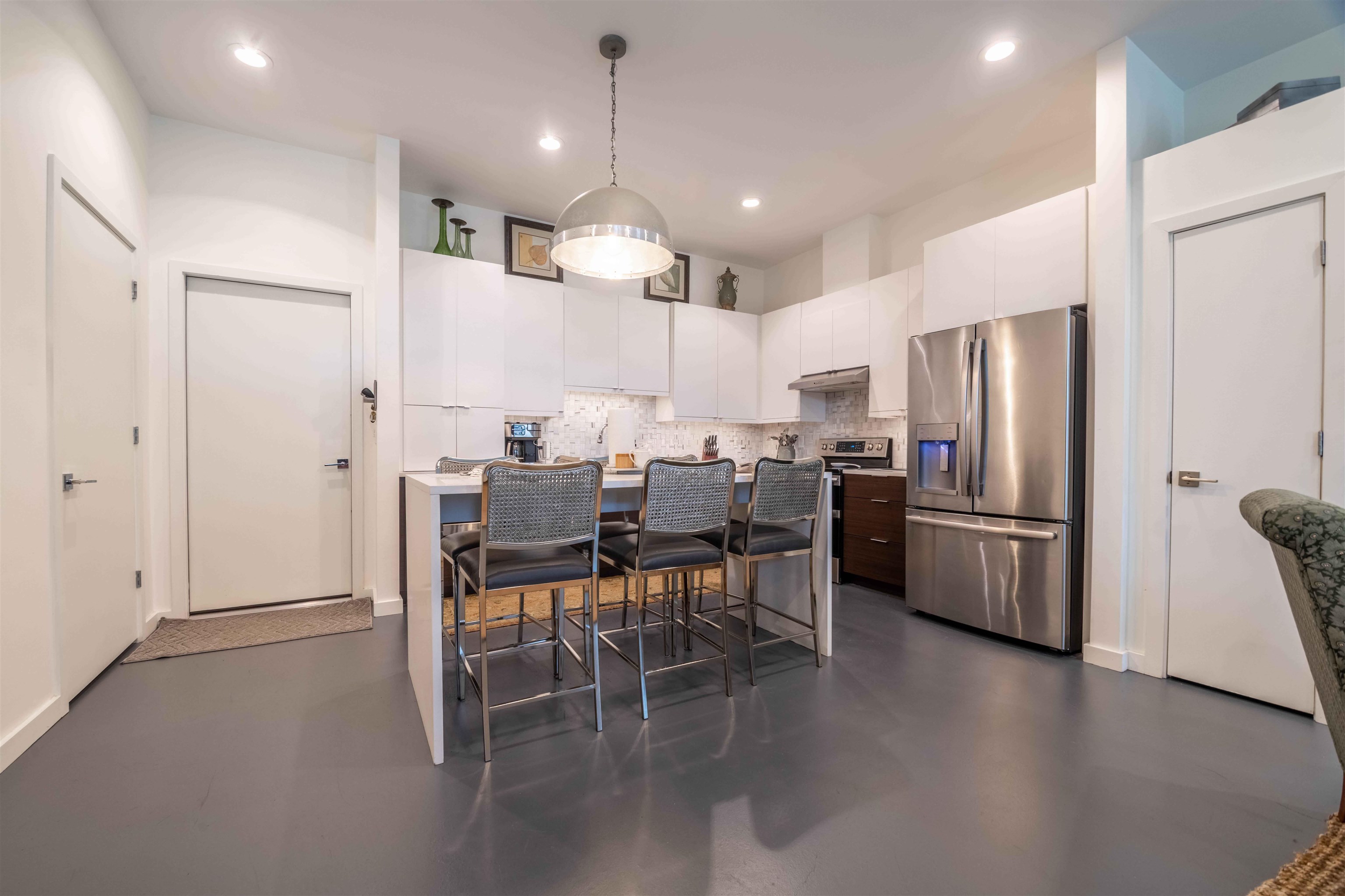 462 Frontline Cv Property Photo 11