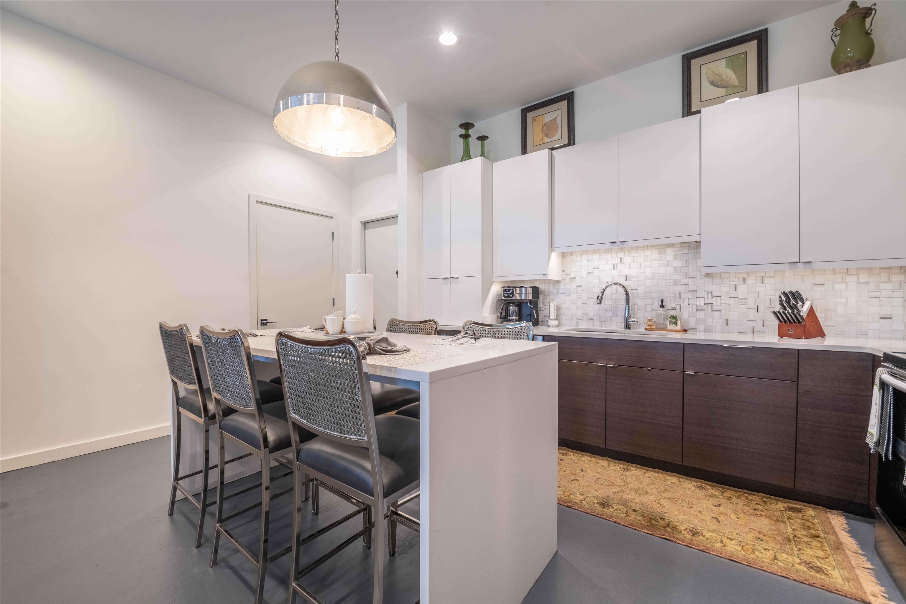 462 Frontline Cv Property Photo 12