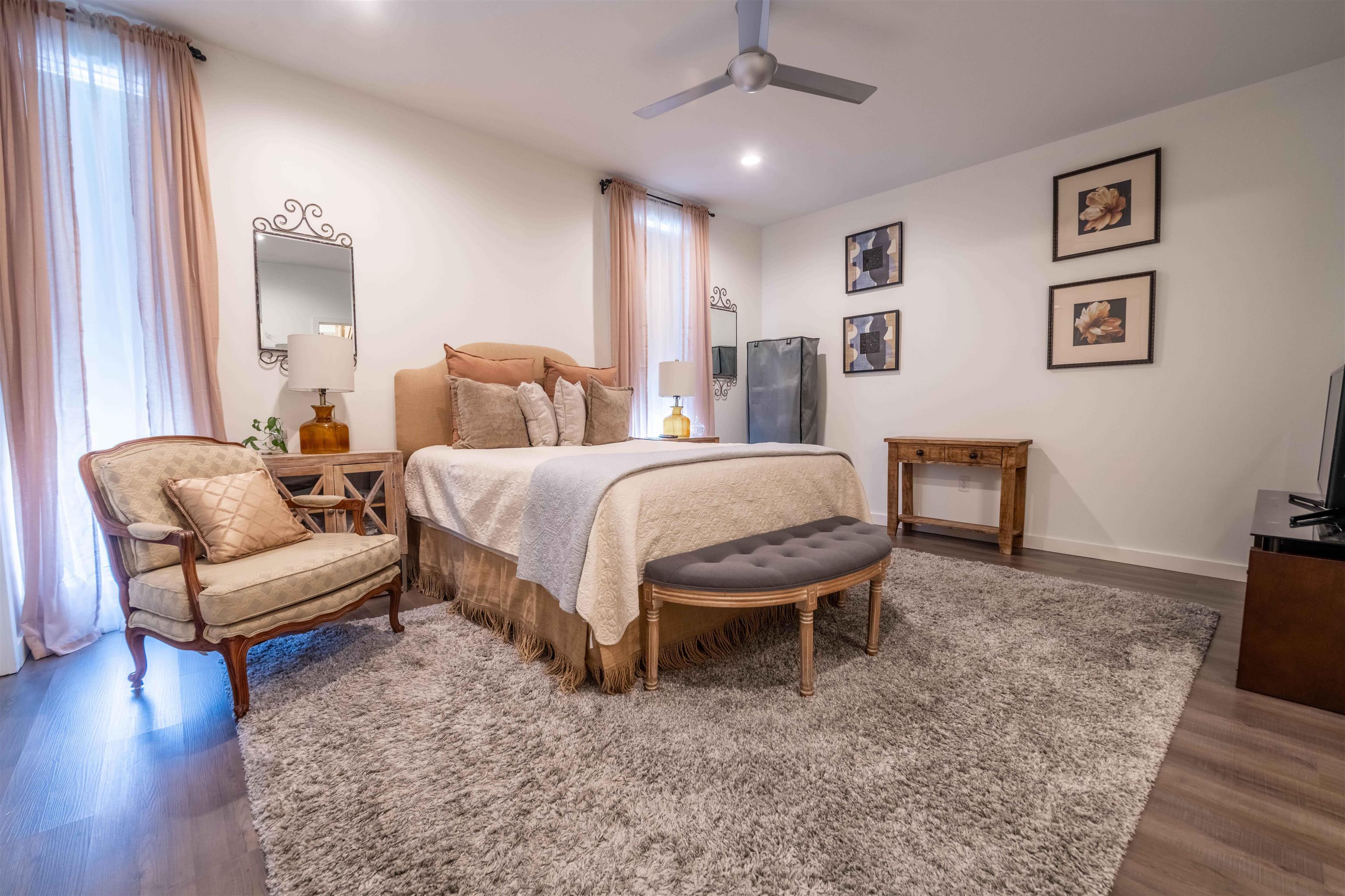 462 Frontline Cv Property Photo 20