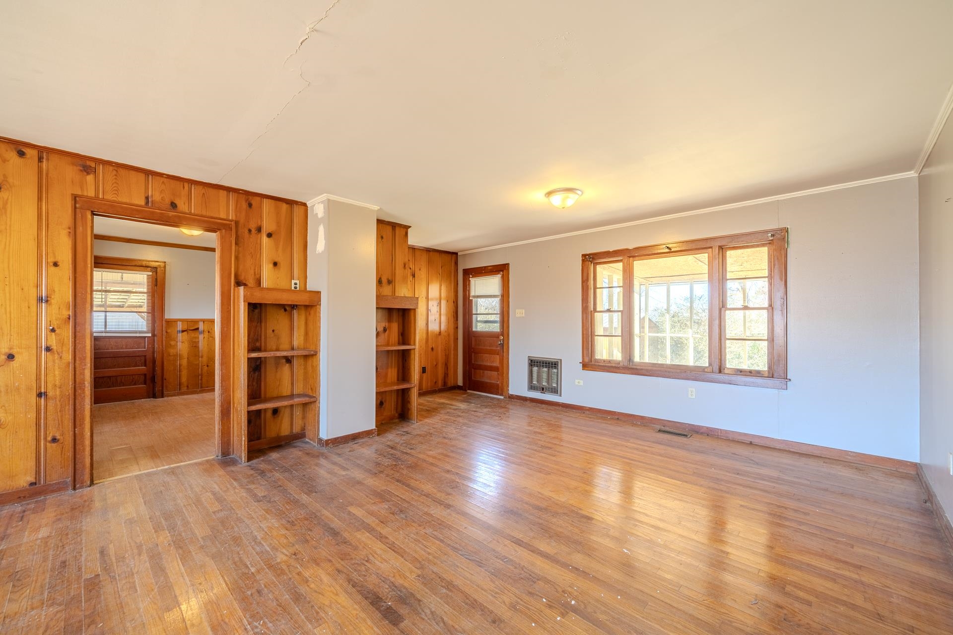 60 White St Property Photo 10