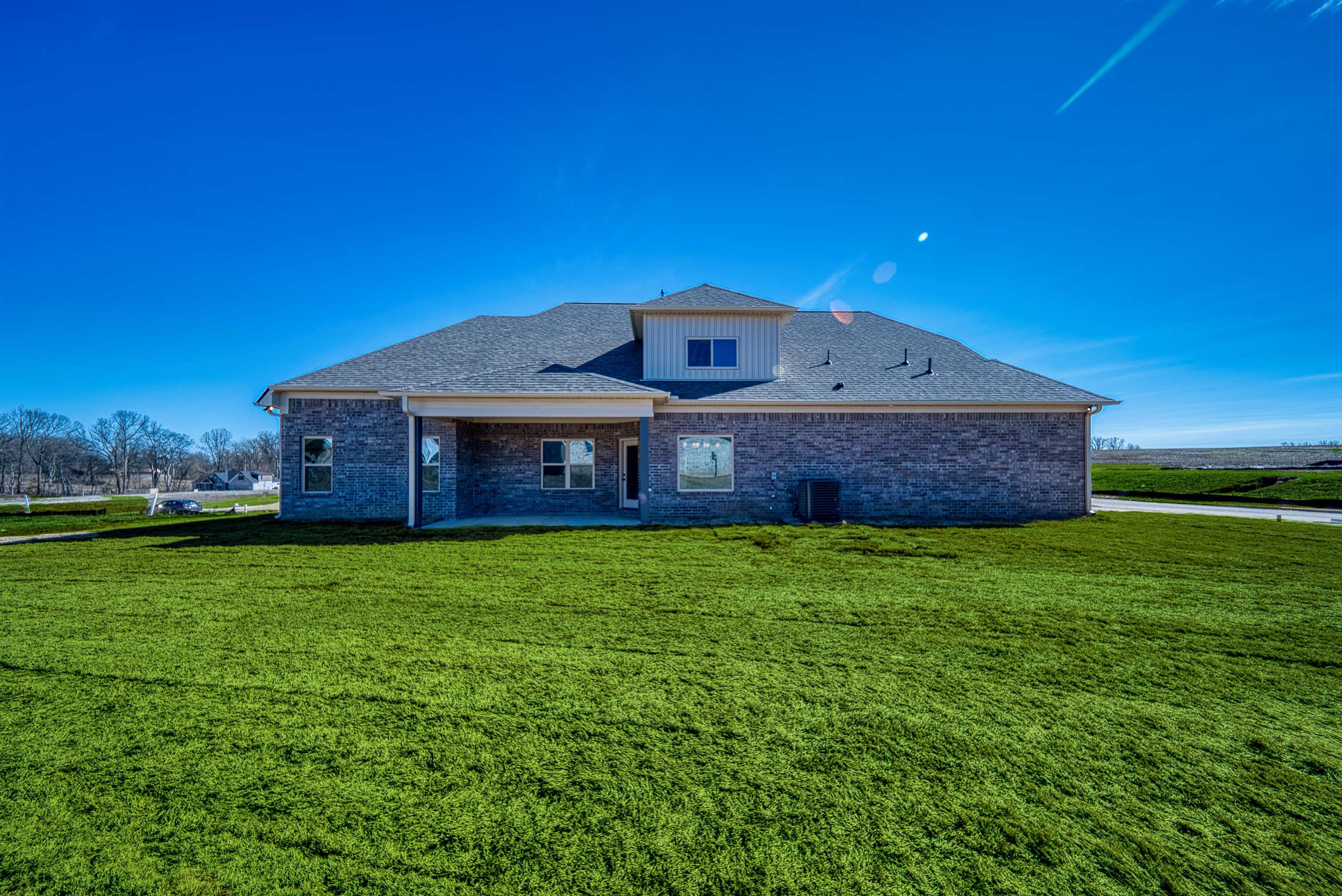 19 Columbia Way Property Photo 37