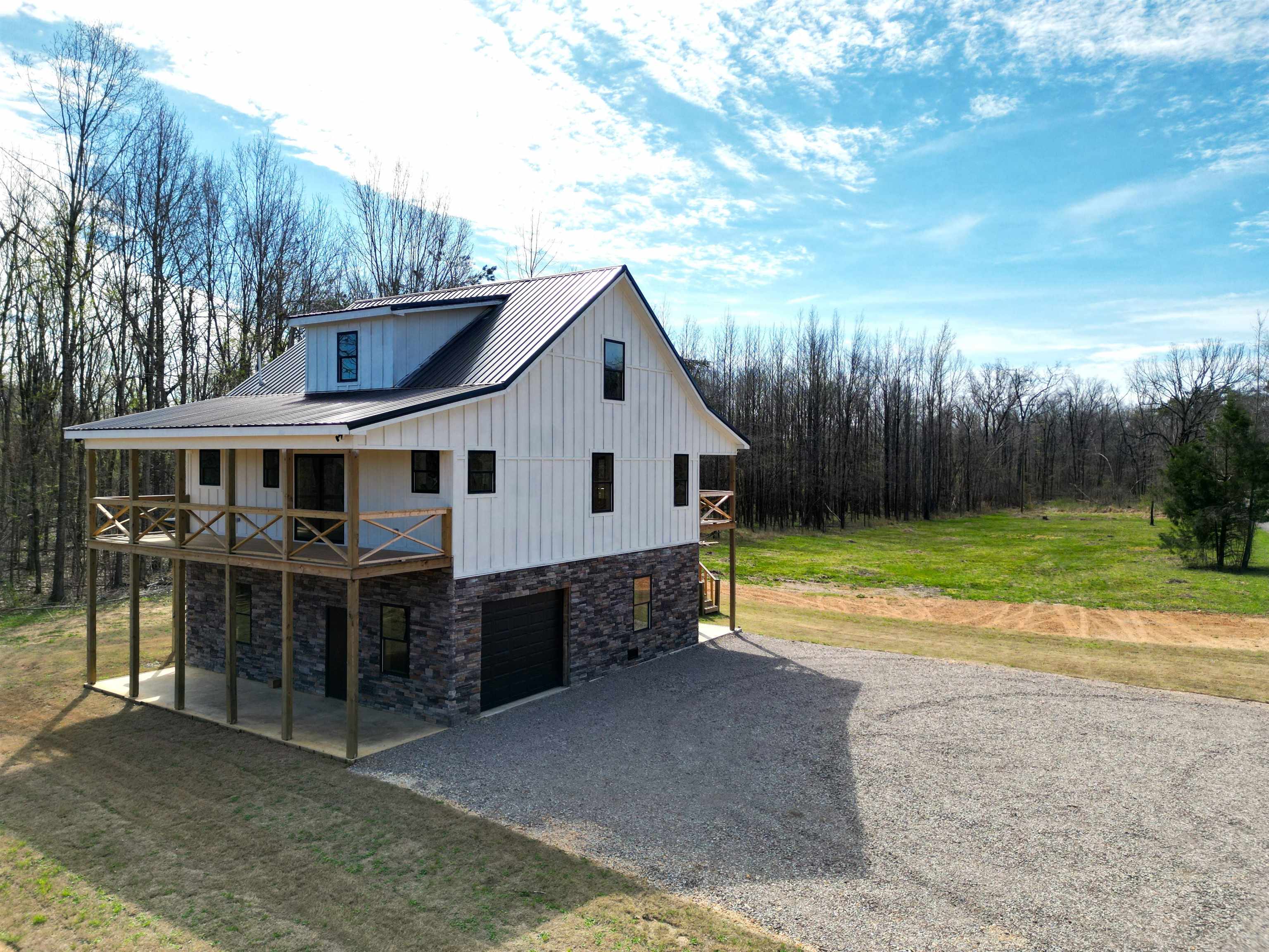 3840 Federal Rd Property Photo 6