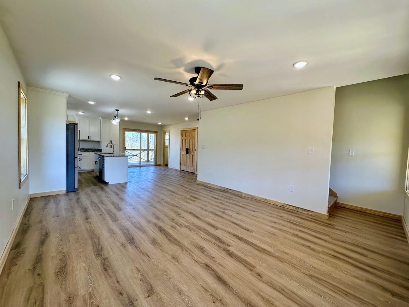 3840 Federal Rd Property Photo 8