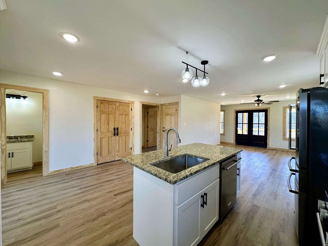 3840 Federal Rd Property Photo 14