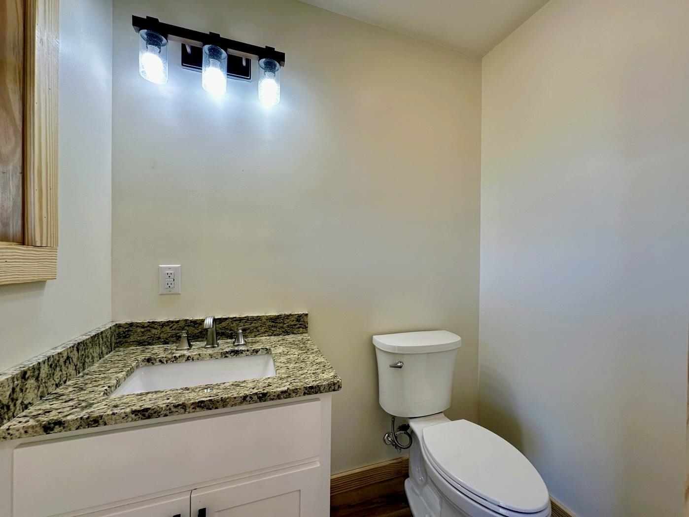 3840 Federal Rd Property Photo 15