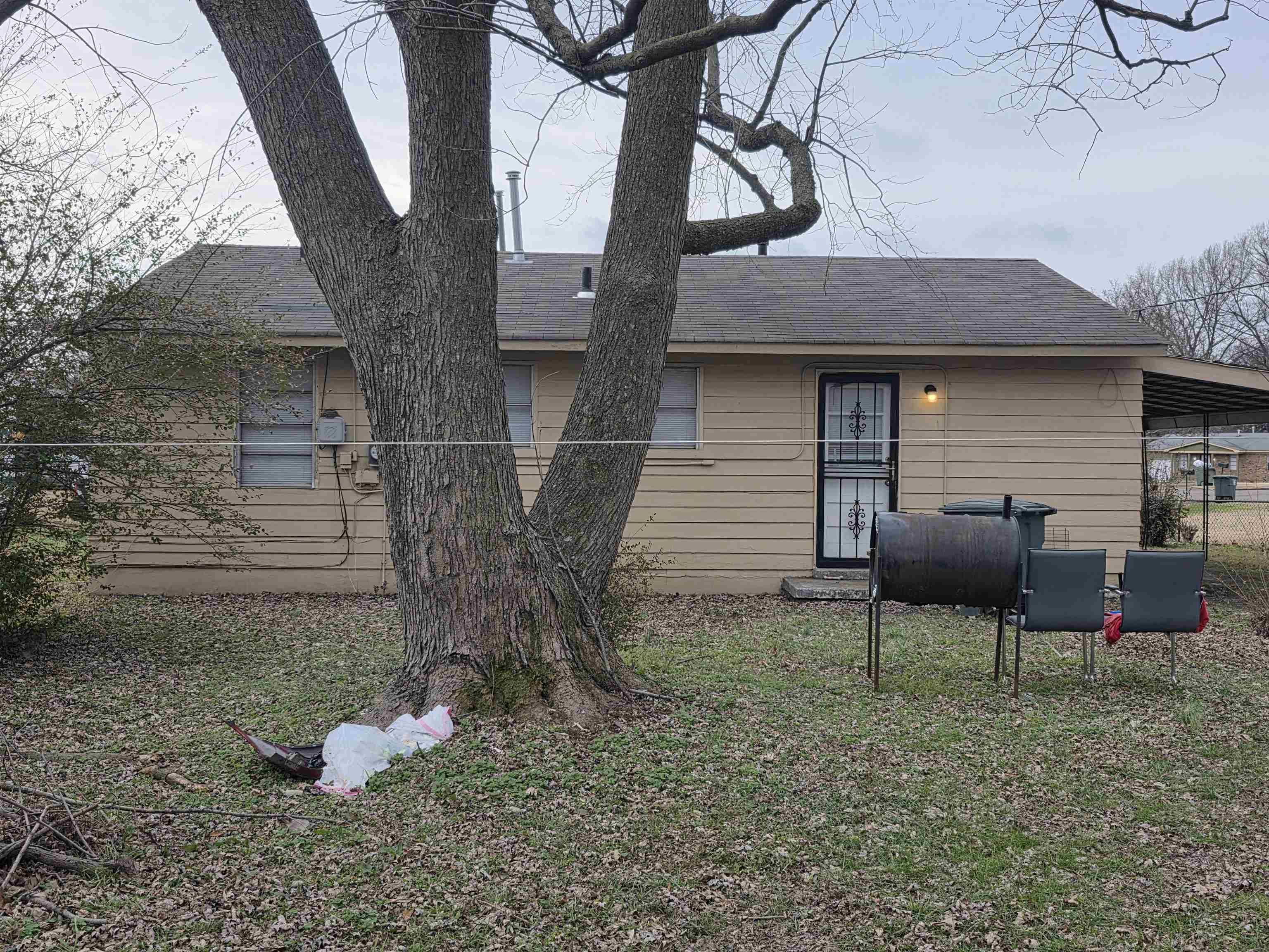 2352 Verdun Cv Property Photo 2