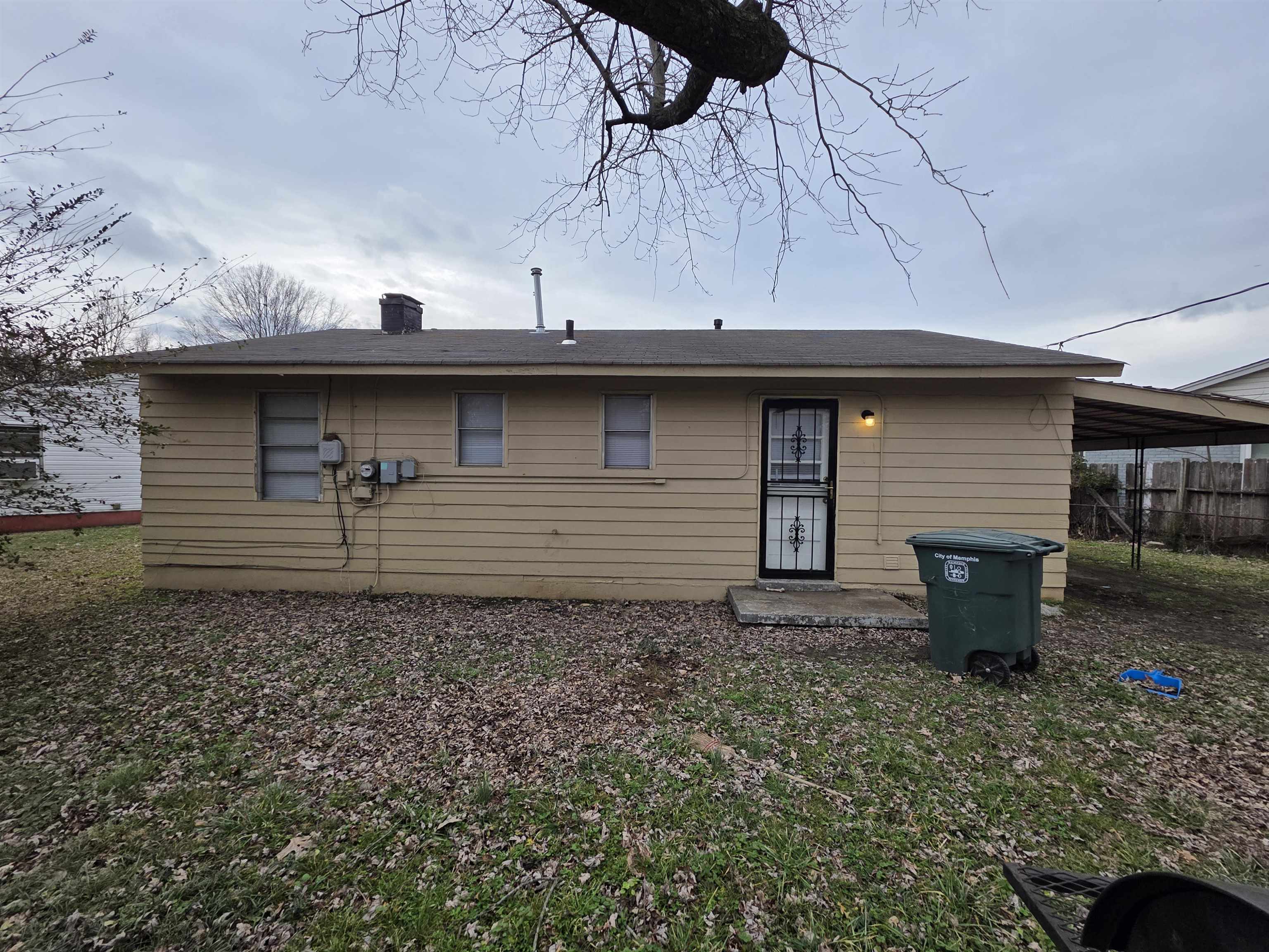 2352 Verdun Cv Property Photo 3