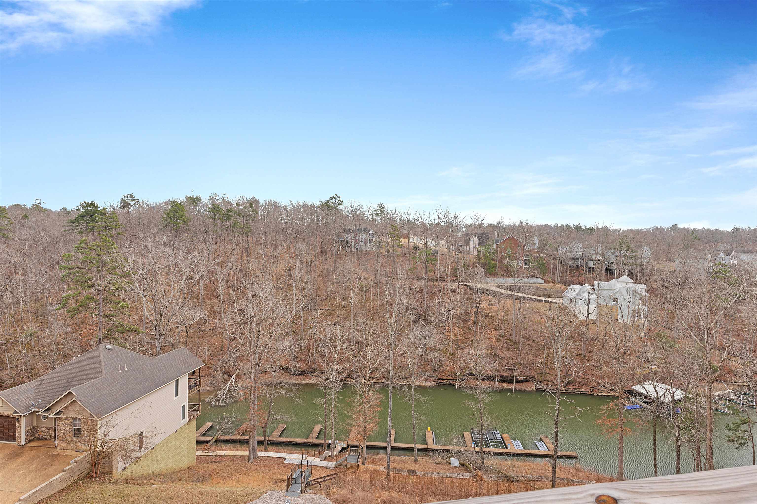 95 Breeze Pt Property Photo 3