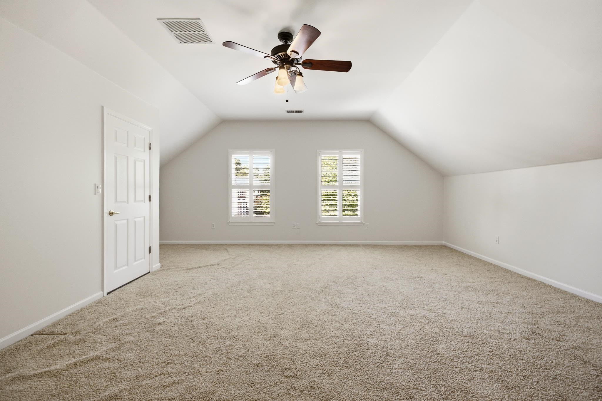 153 Running River Pl Property Photo 30
