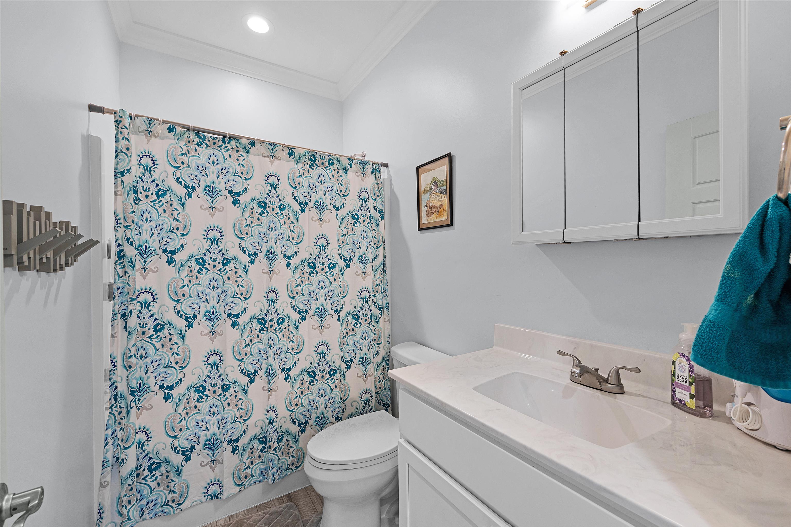85 Breeze Pt Se Property Photo 25