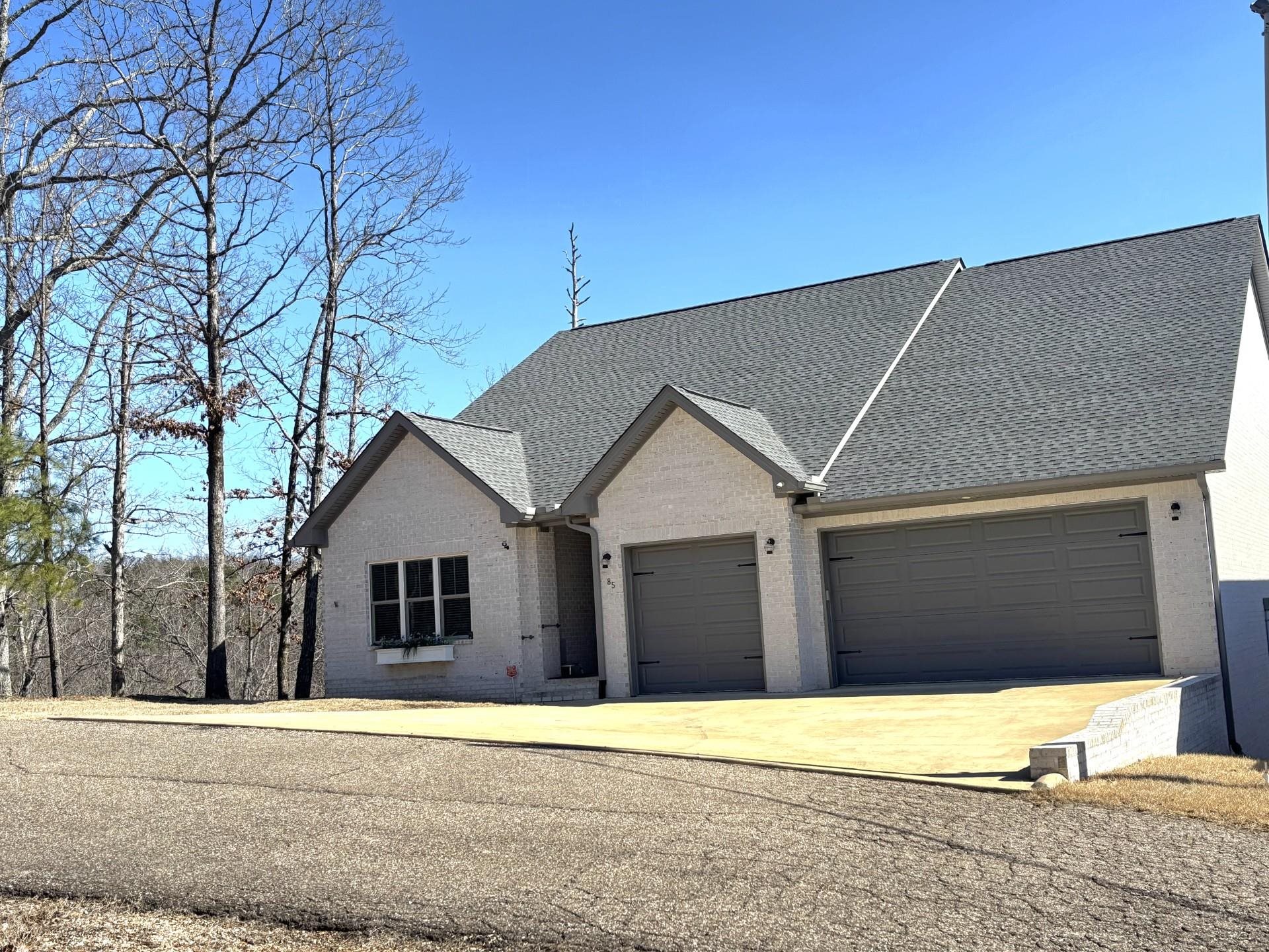 85 Breeze Pt Se Property Photo 34