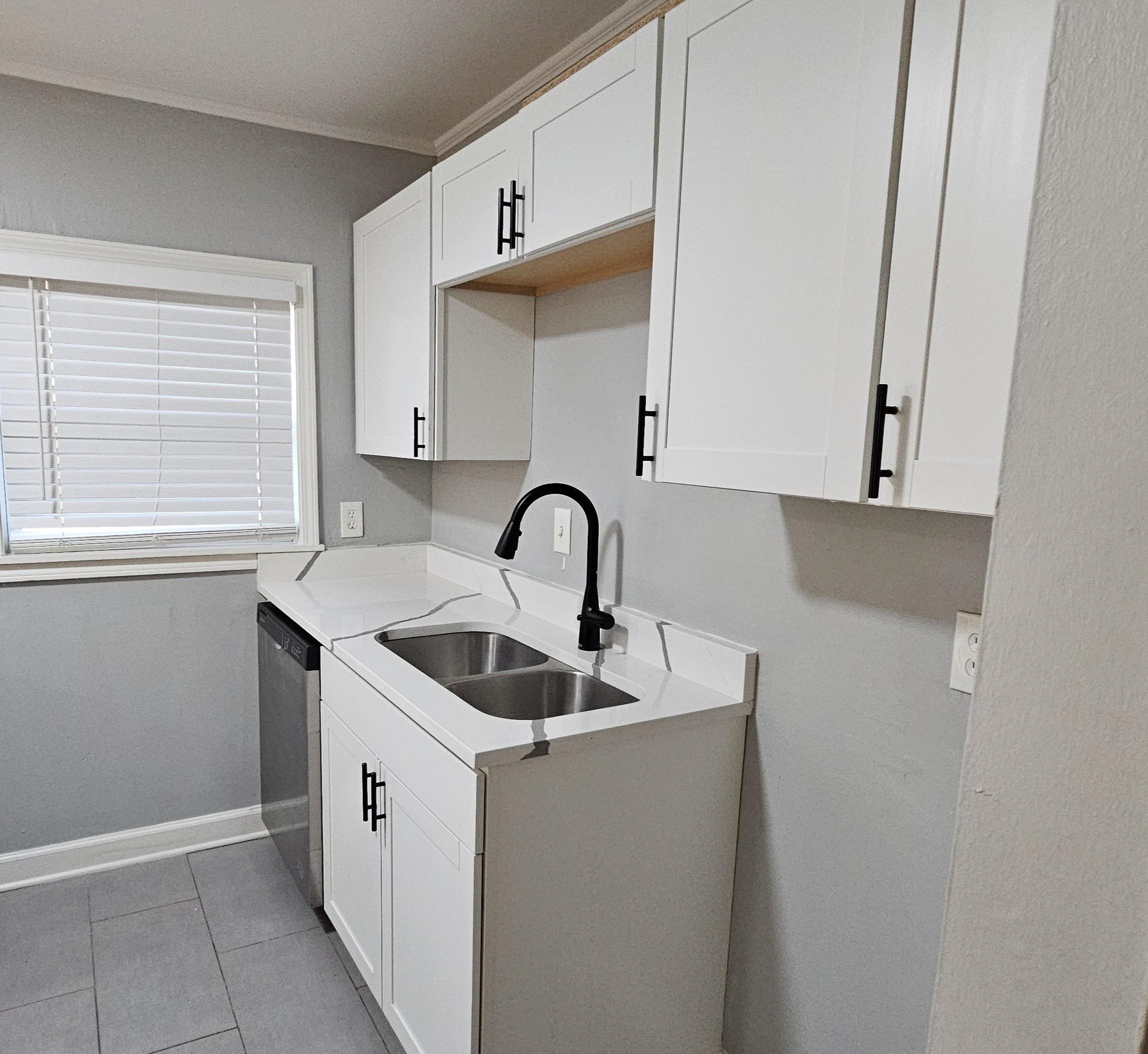 1869 Sea Isle Rd Property Photo 7