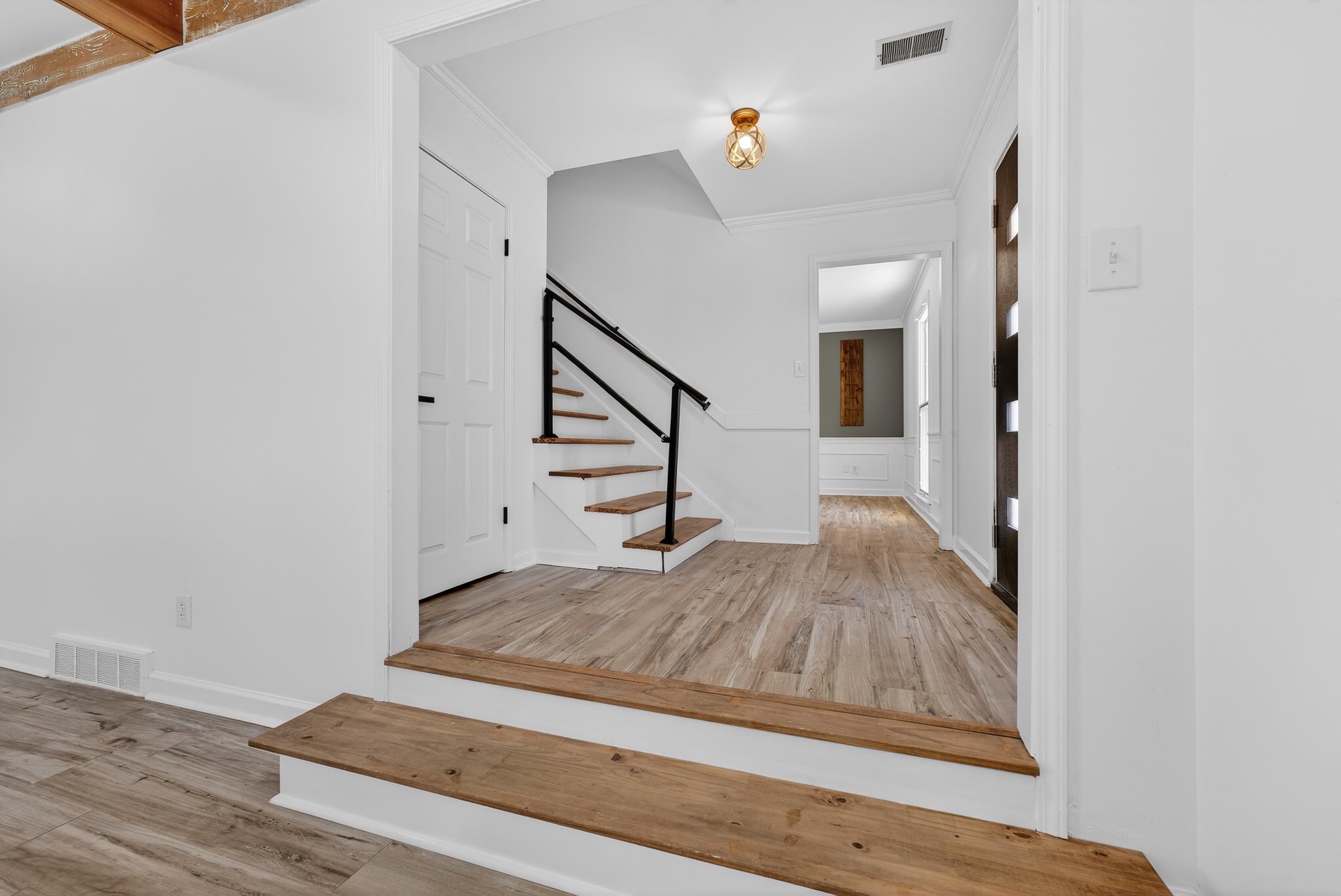 2887 Mikeyair Dr Property Photo 7
