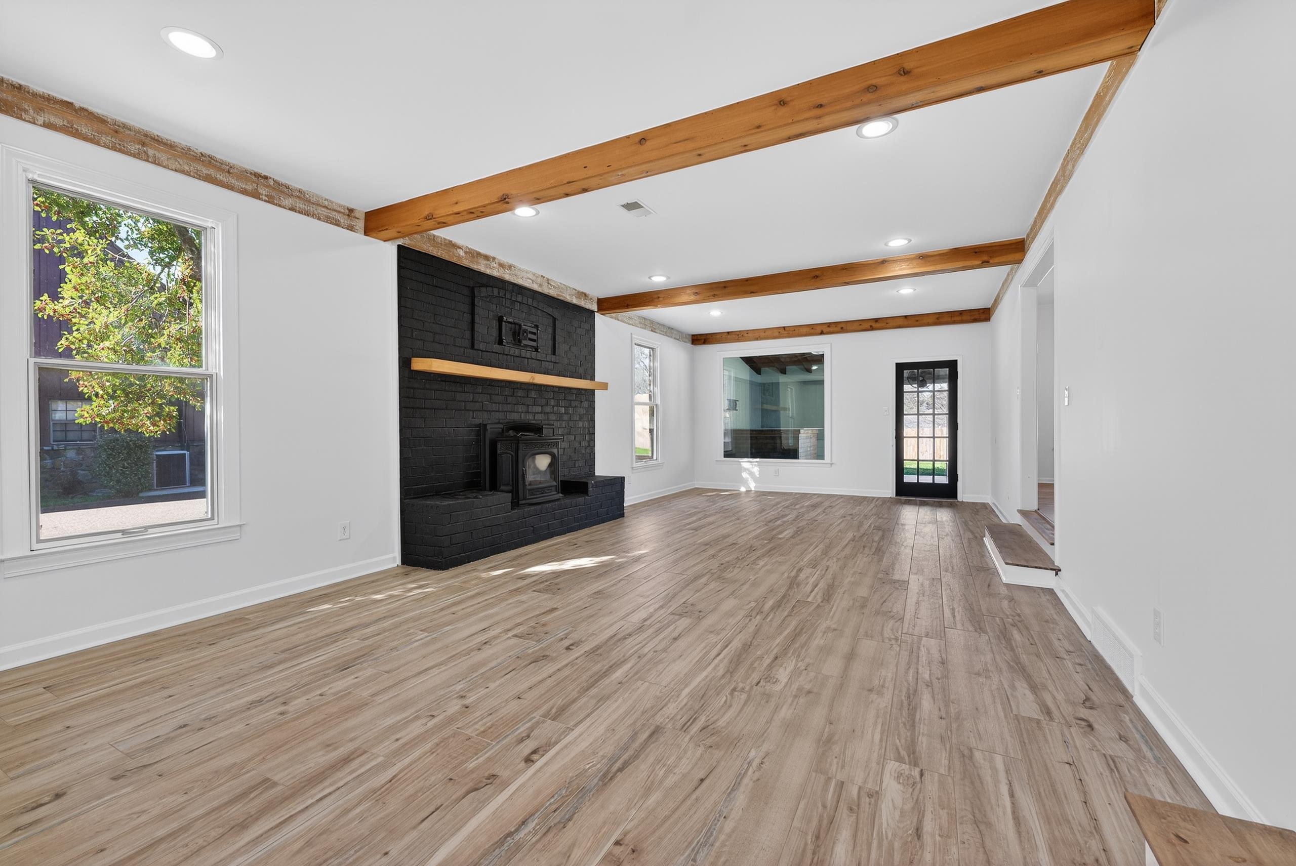 2887 Mikeyair Dr Property Photo 8