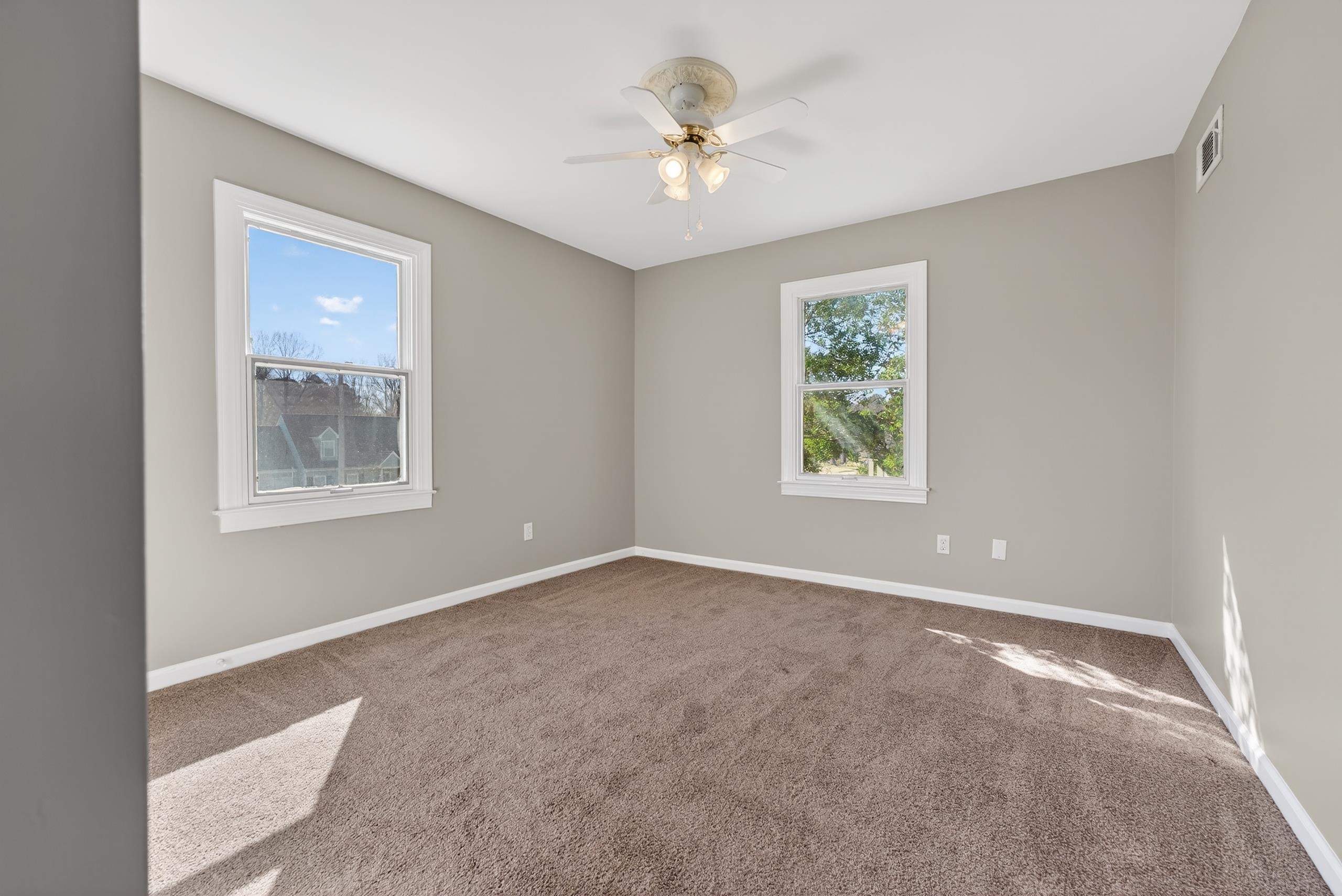 2887 Mikeyair Dr Property Photo 24