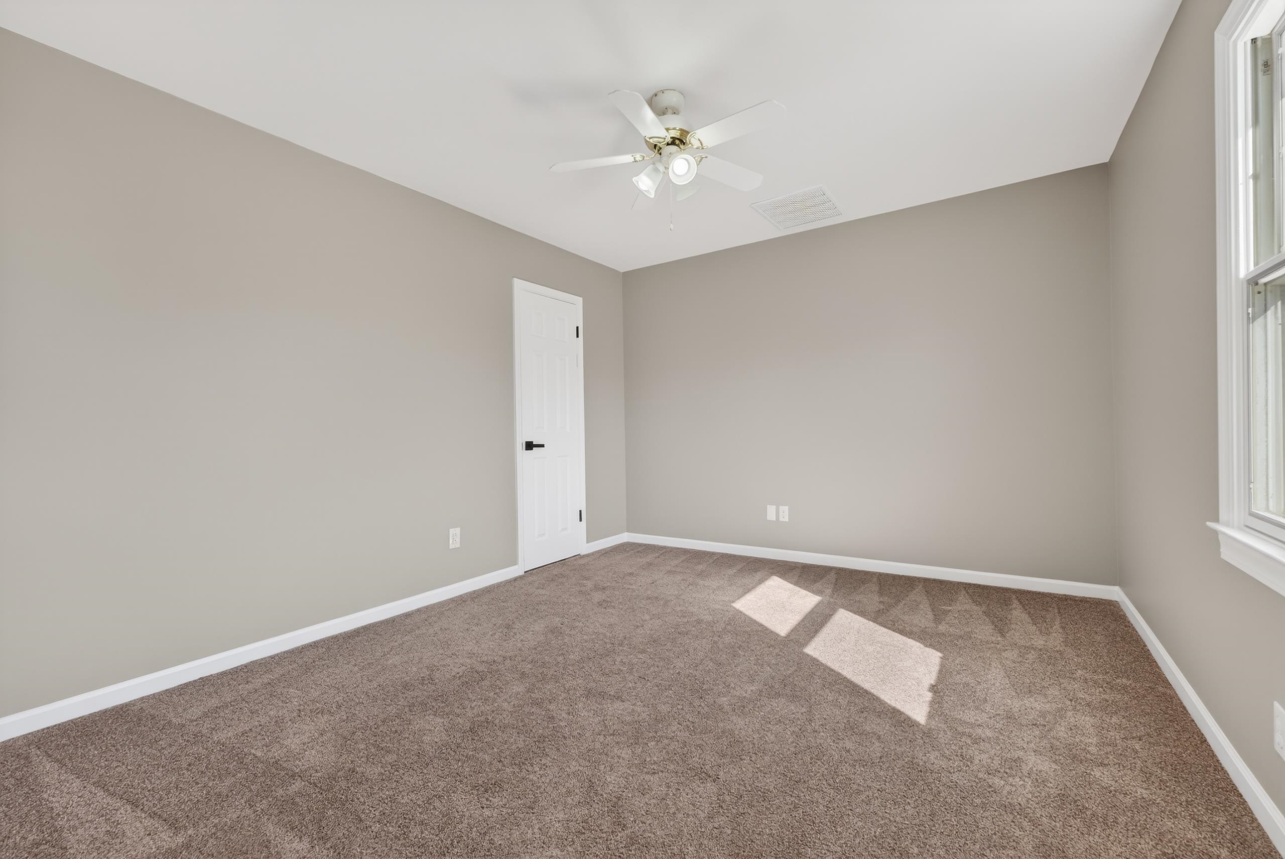 2887 Mikeyair Dr Property Photo 26